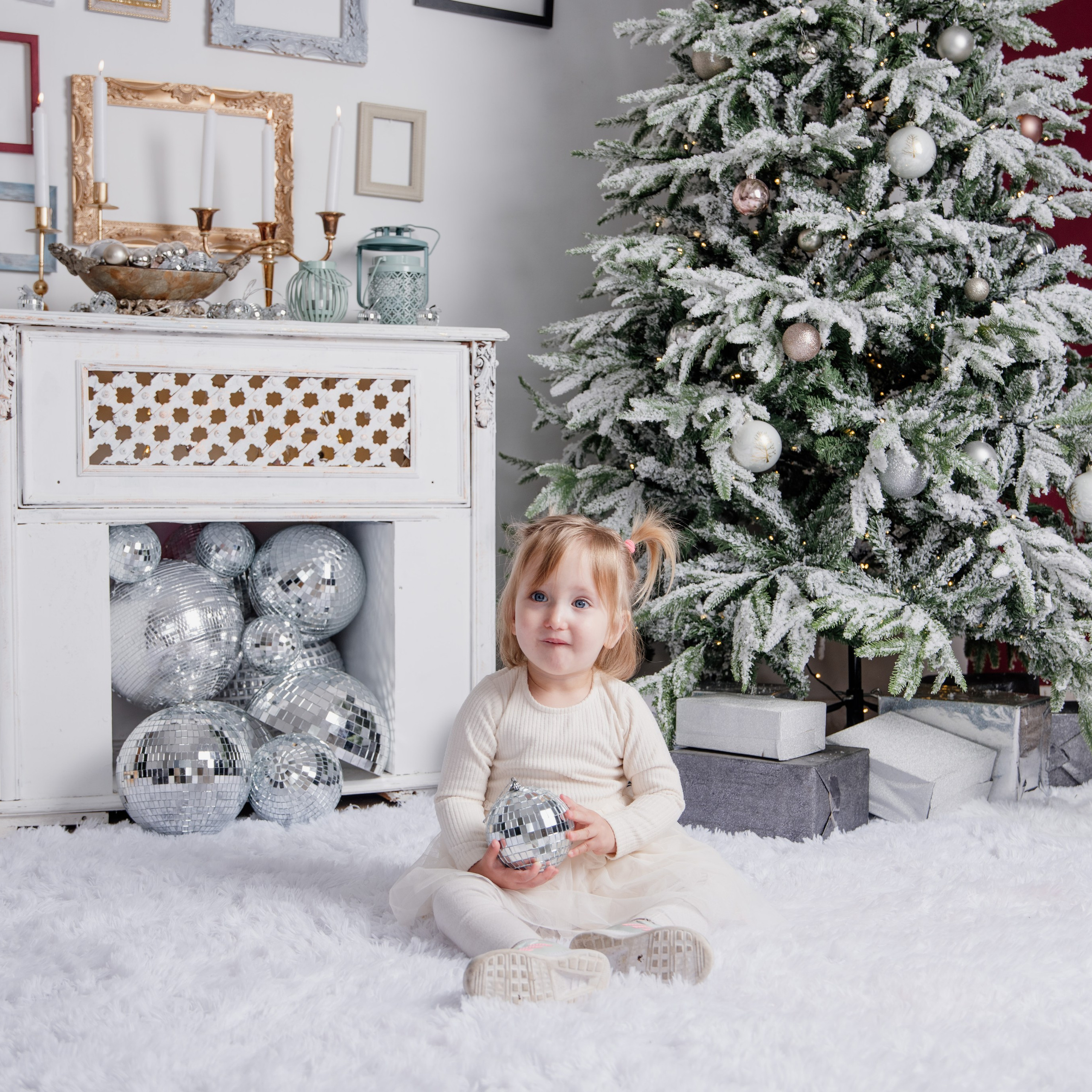 New year photoshoot. Photographer in Israel Luba Ternavskaya