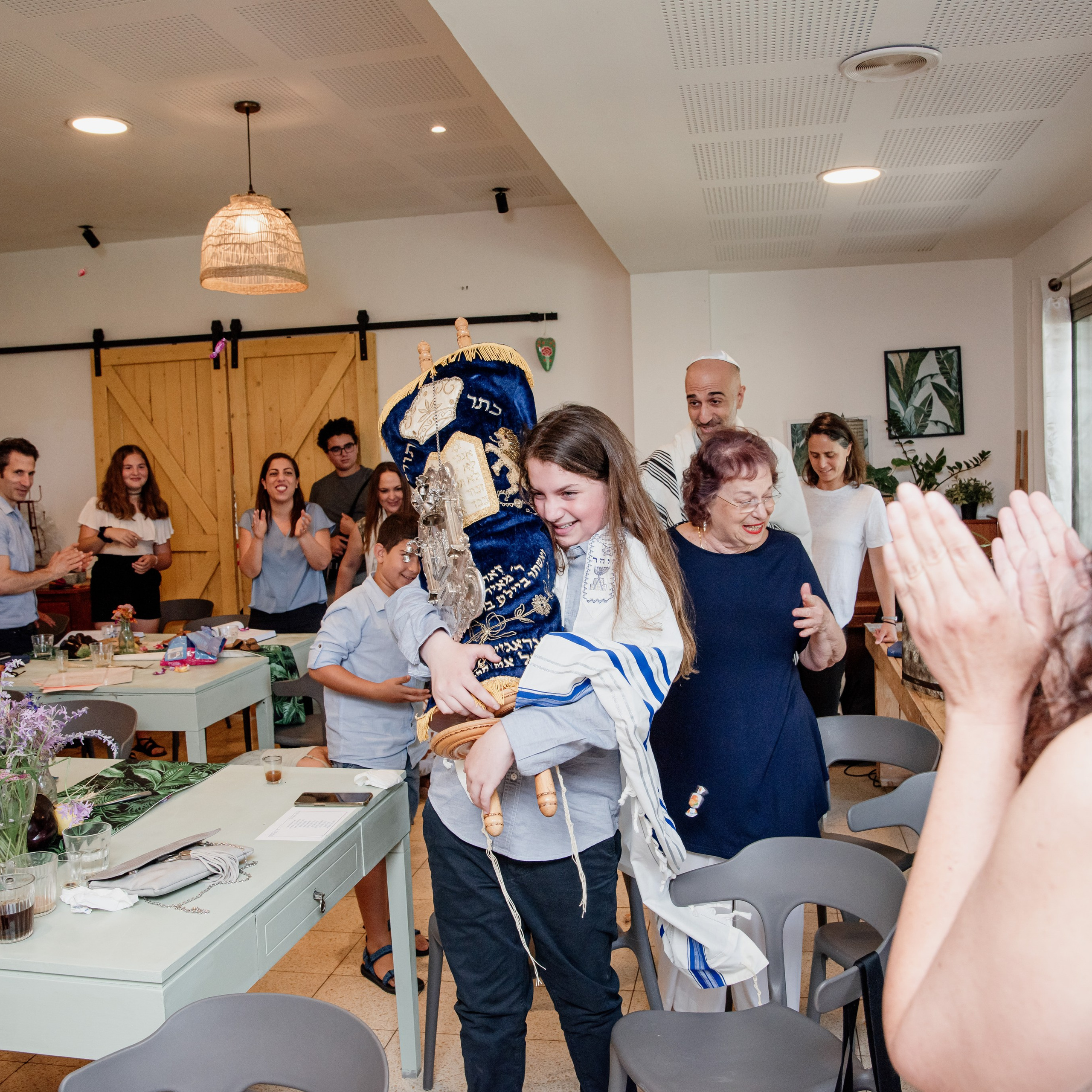 בר מצווה. צלמת ירושלים תל אביב ישראל