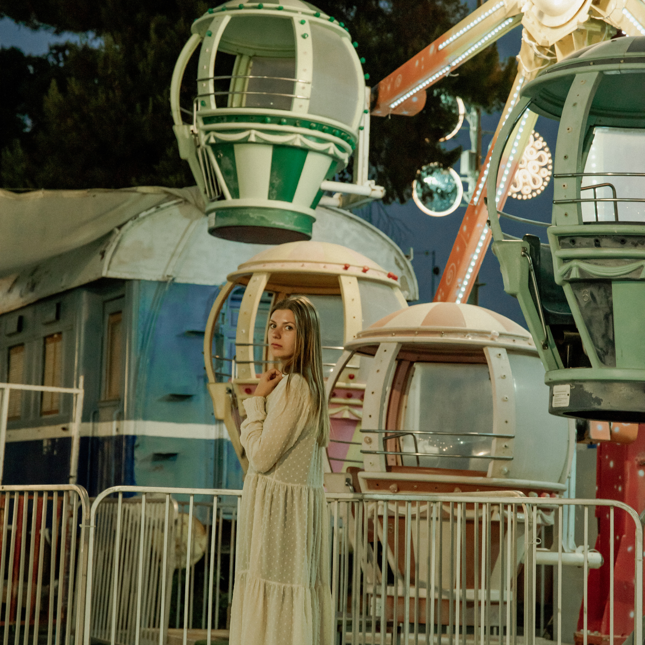 Going back to childhood. Люба Тернавская. Фотограф Иерусалим. Фотограф Израиль