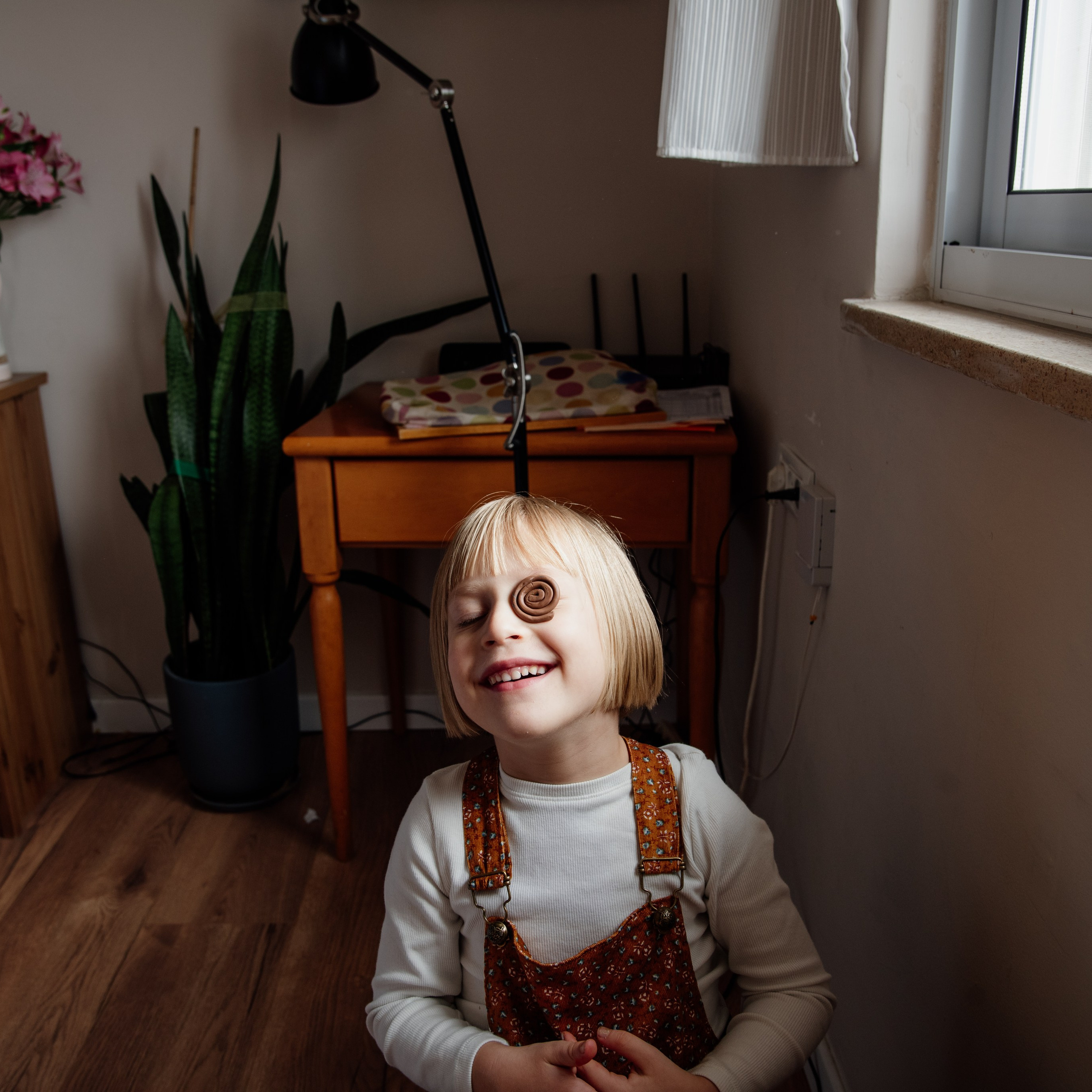 Family home photoshoot. Photographer in Israel Luba Ternavskaya