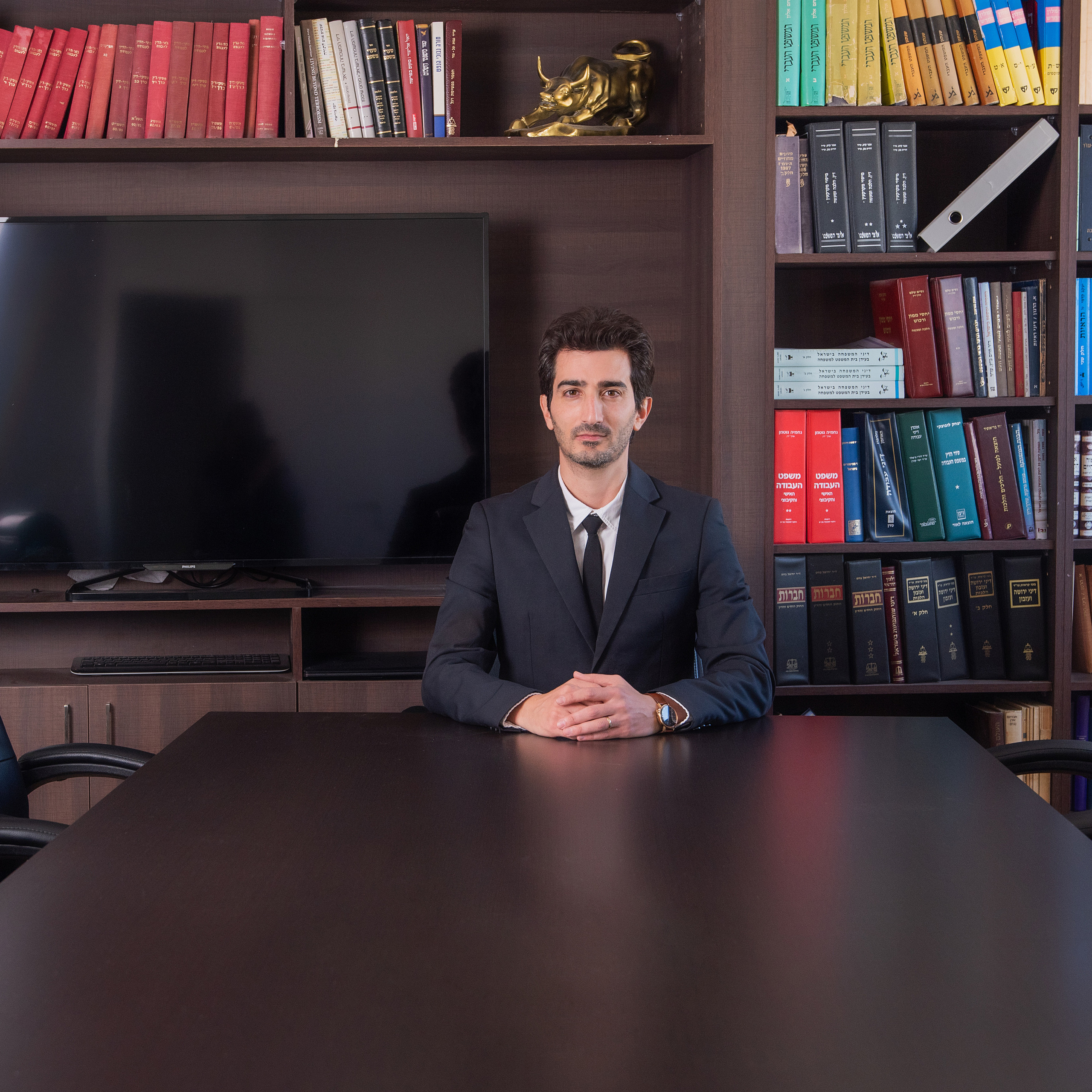 דיוקן עסקי לעורך דין שי מאור. צלמת ירושלים תל אביב ישראל