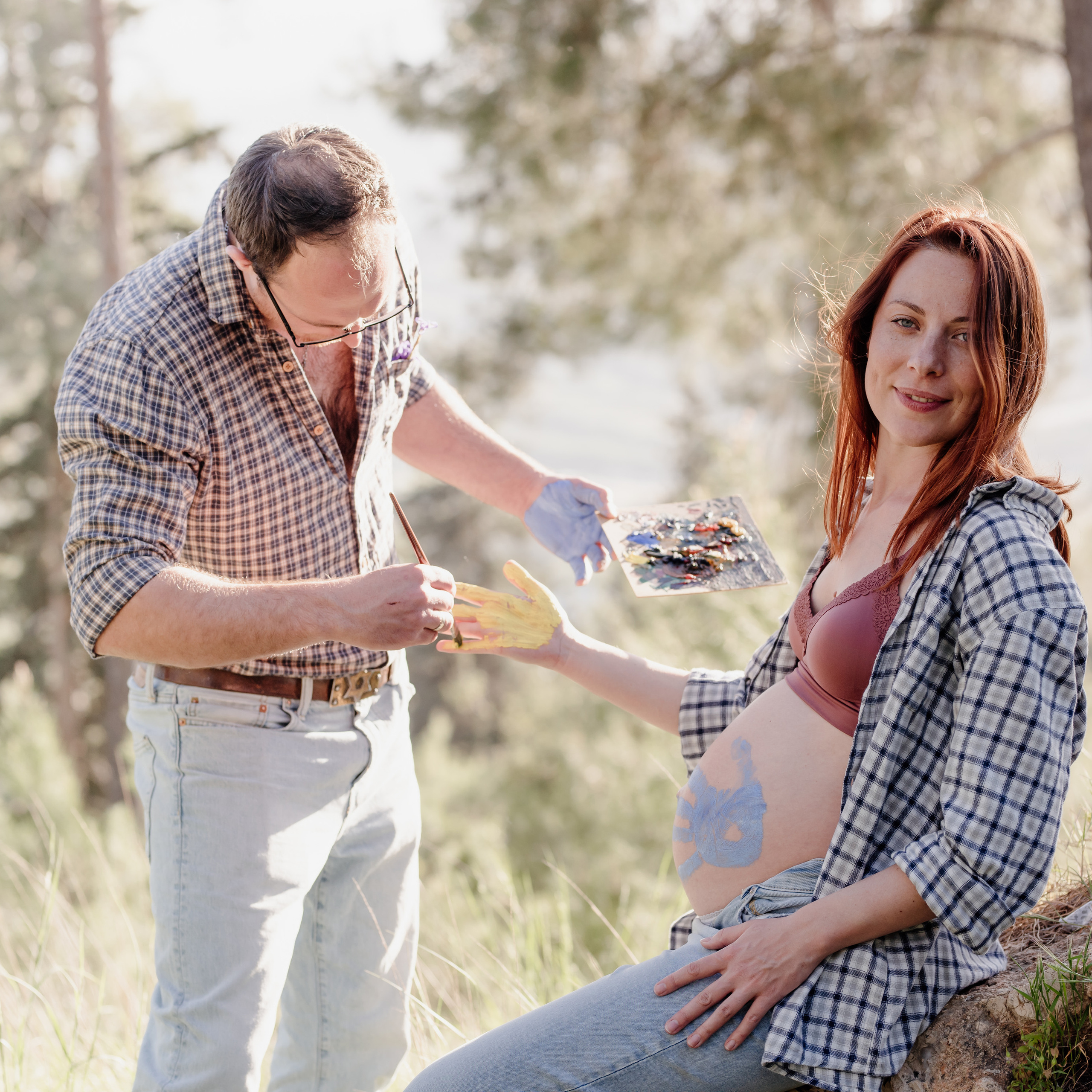 Outdoor maternity photoshoot. Photographer in Israel Luba Ternavskaya