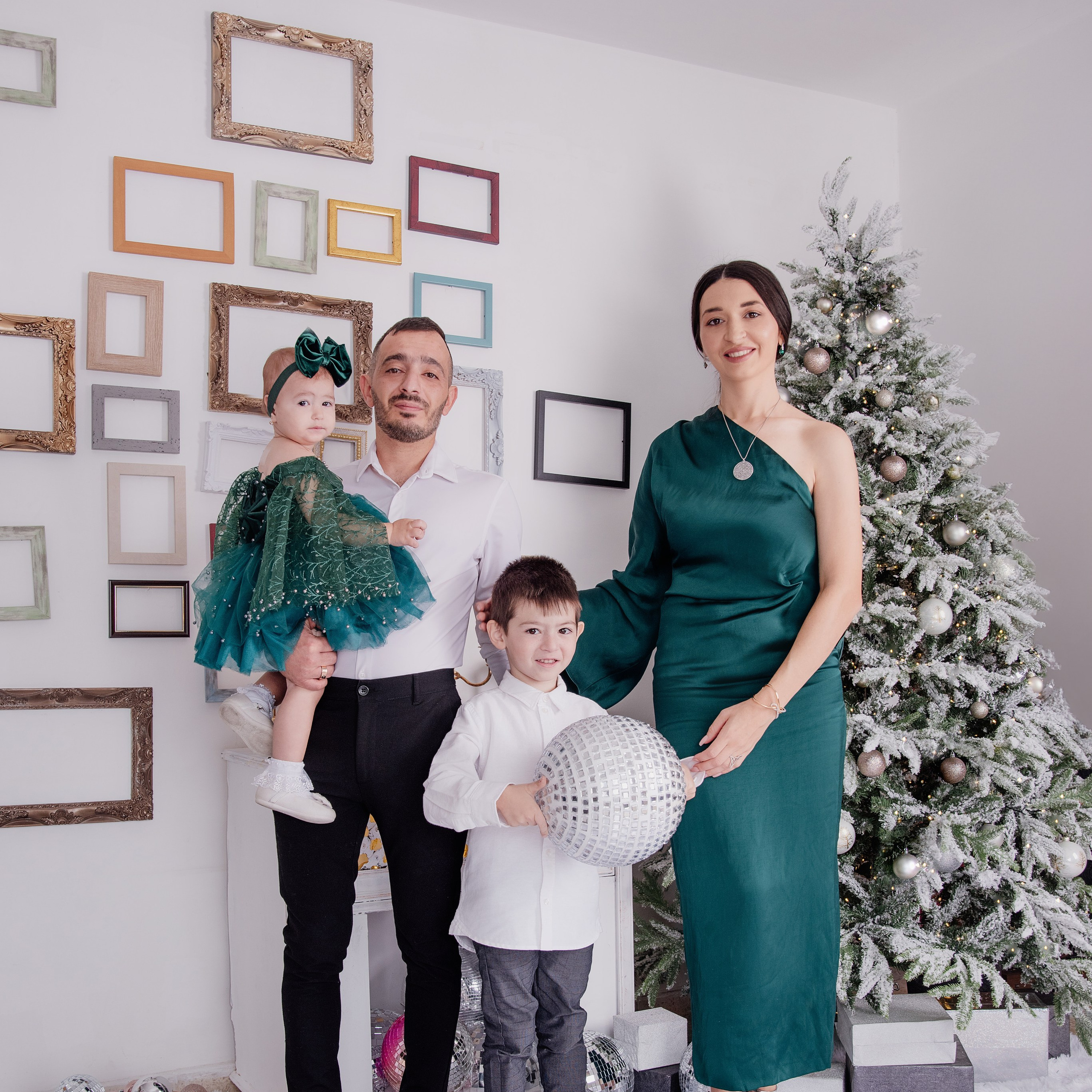 New year photoshoot. Photographer in Israel Luba Ternavskaya