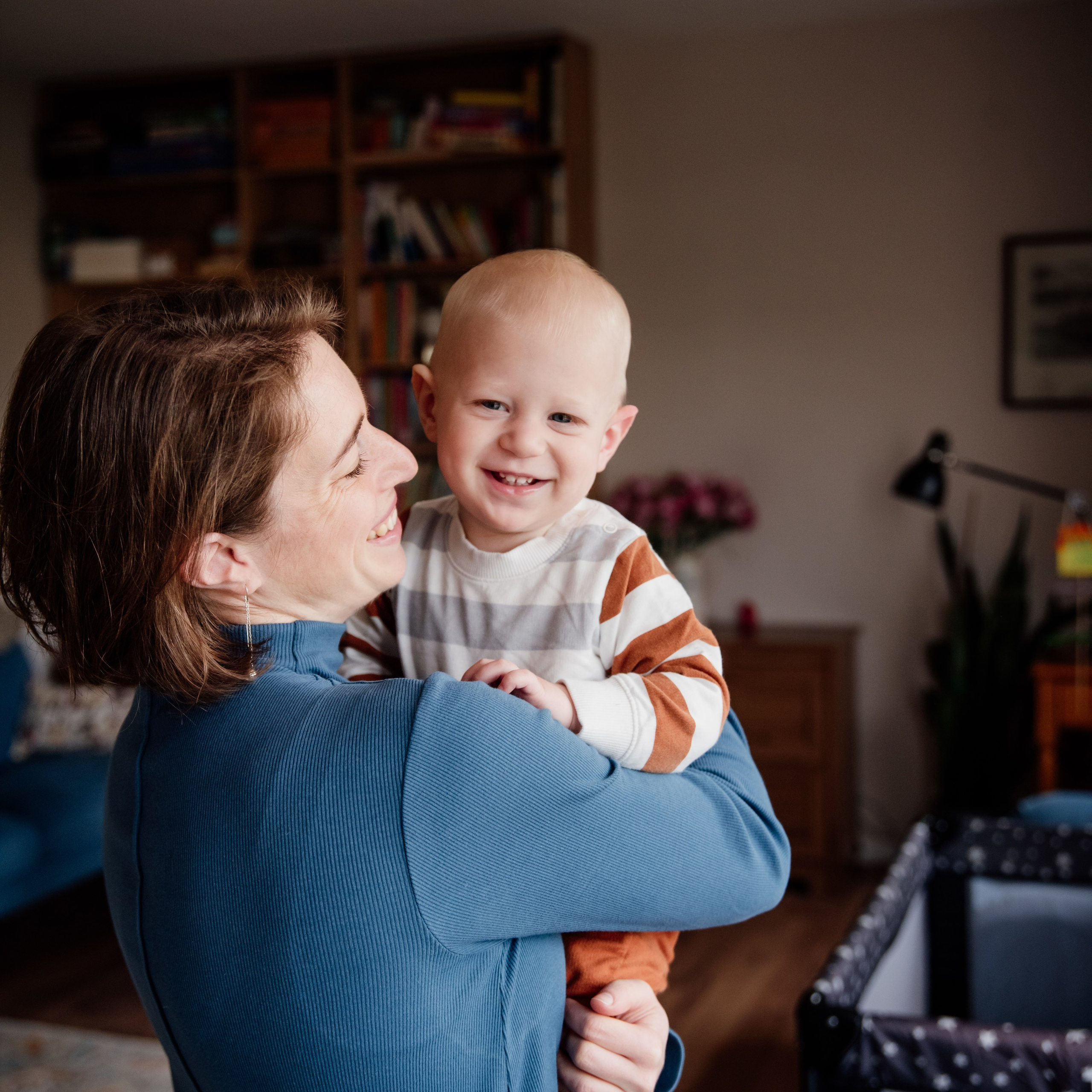 Family home photoshoot. Photographer in Israel Luba Ternavskaya