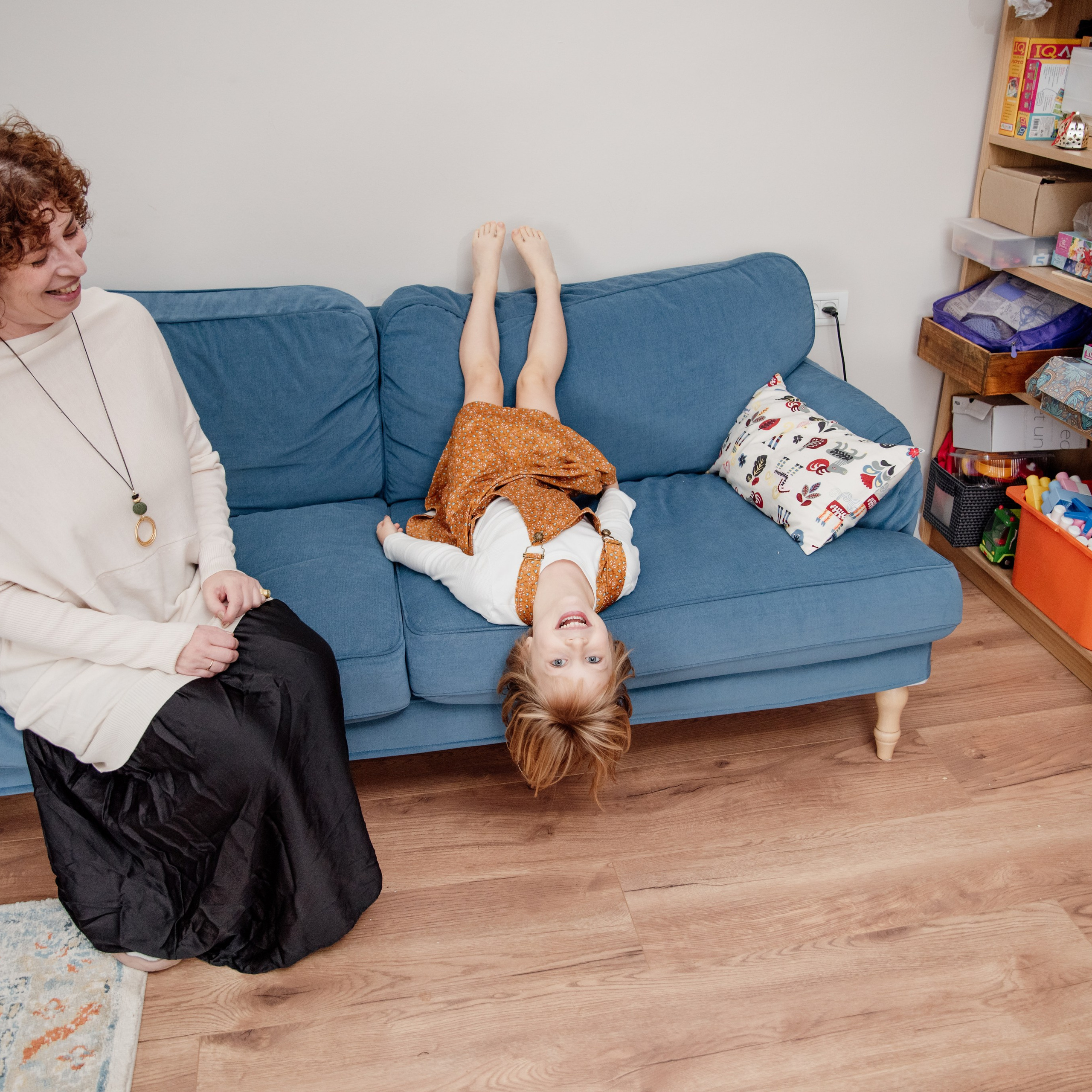 Family home photoshoot. Photographer in Israel Luba Ternavskaya