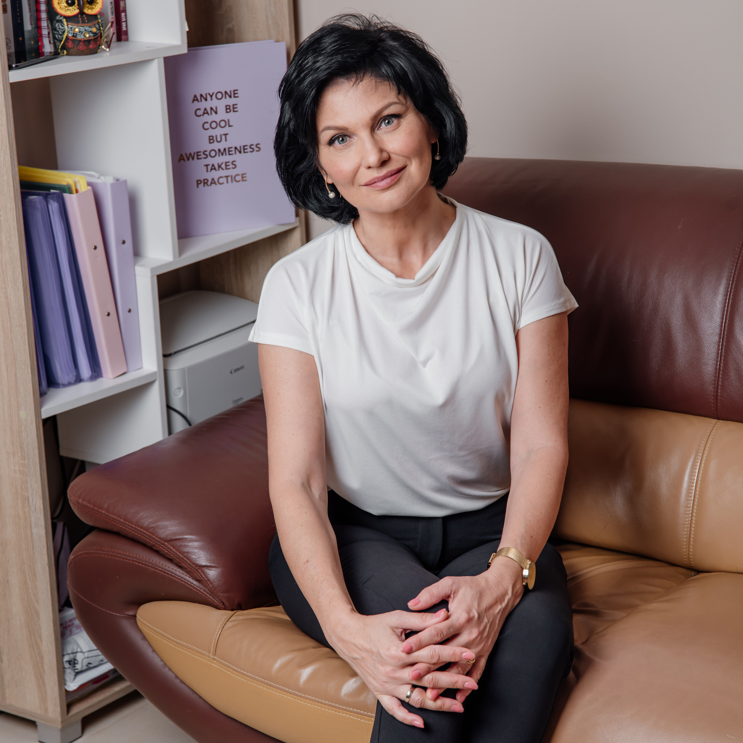 Shooting for a profile of a psychologist. צלמת ירושלים תל אביב ישראל