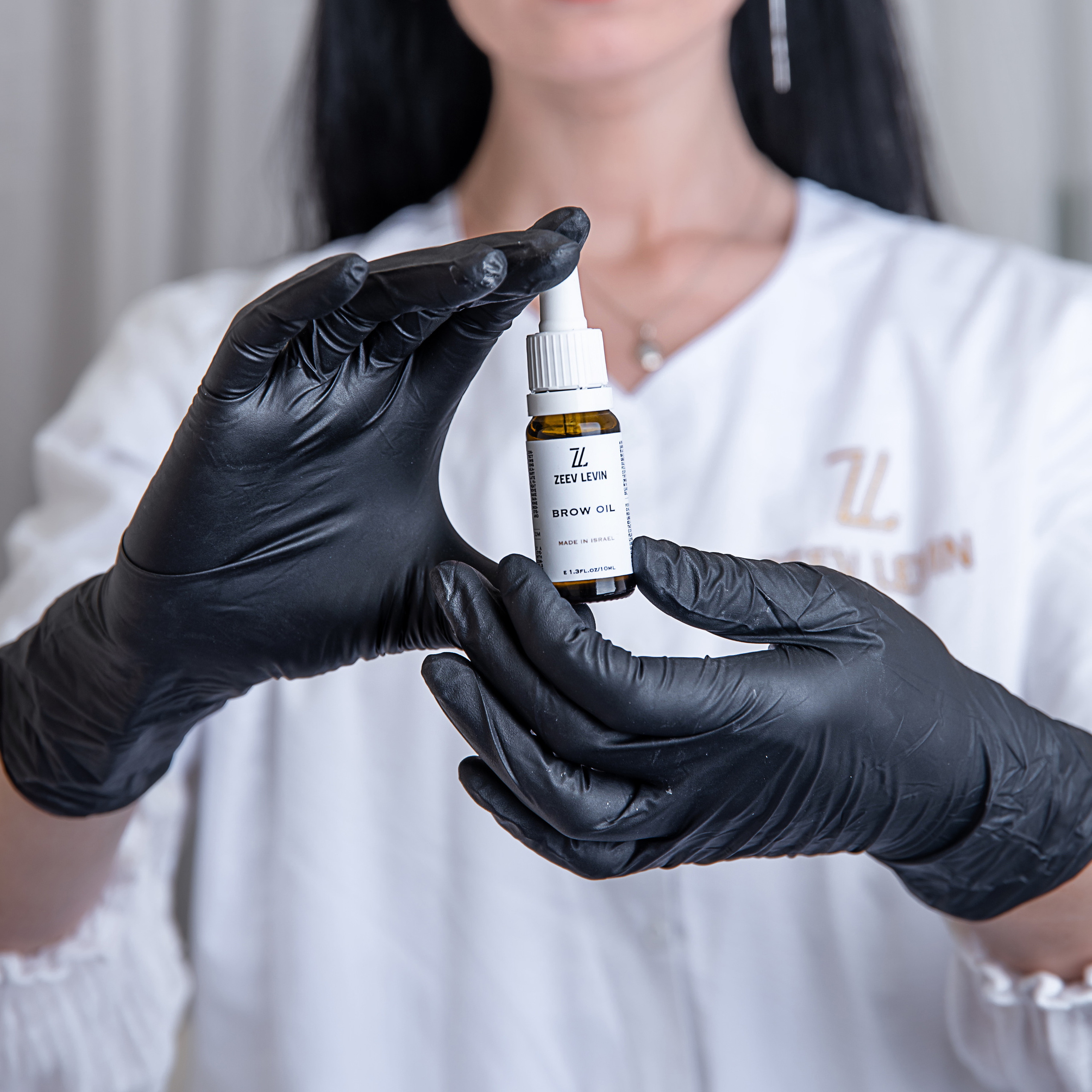 Shooting for the eyebrow master. Photographer in Israel Luba Ternavskaya