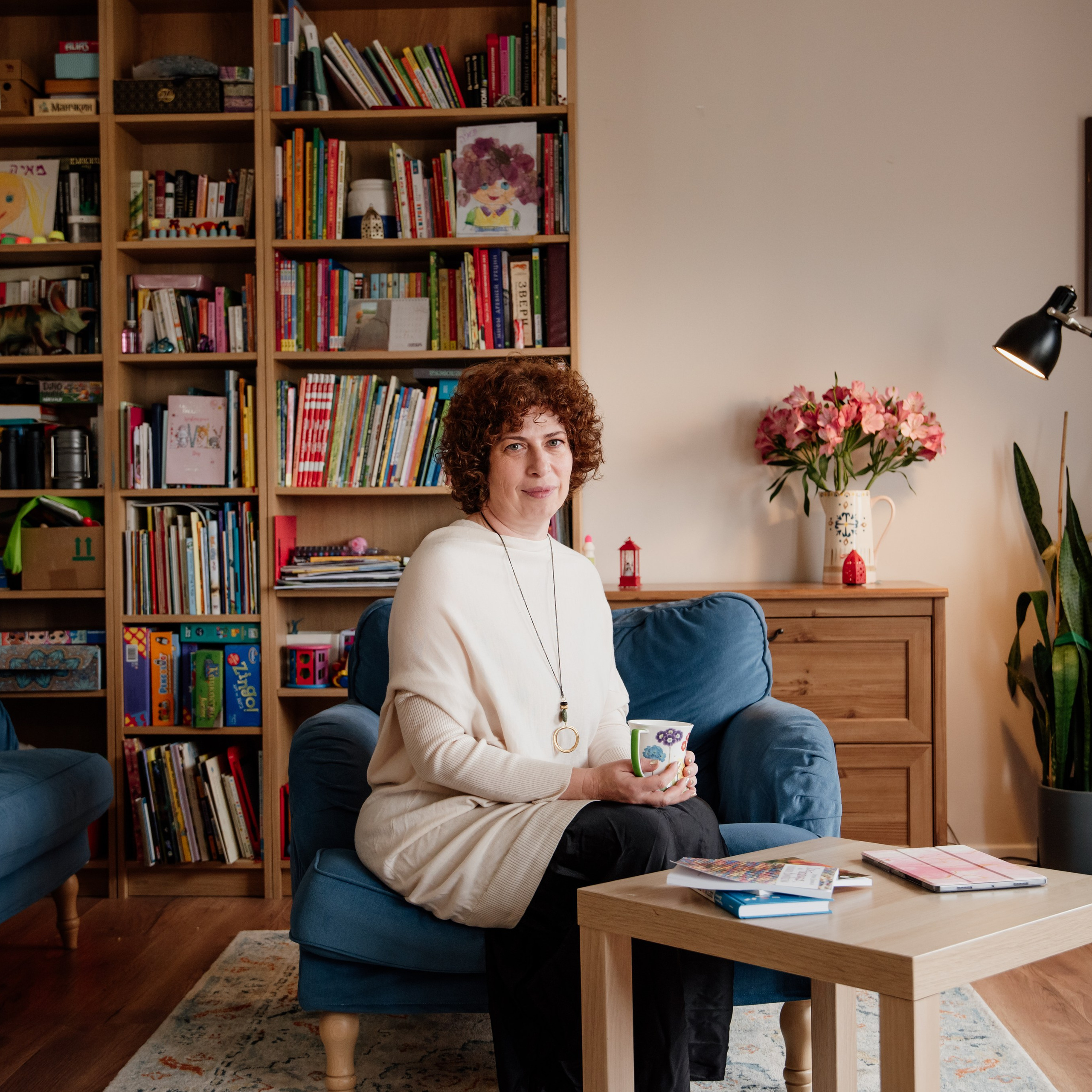 Family home photoshoot. Photographer in Israel Luba Ternavskaya