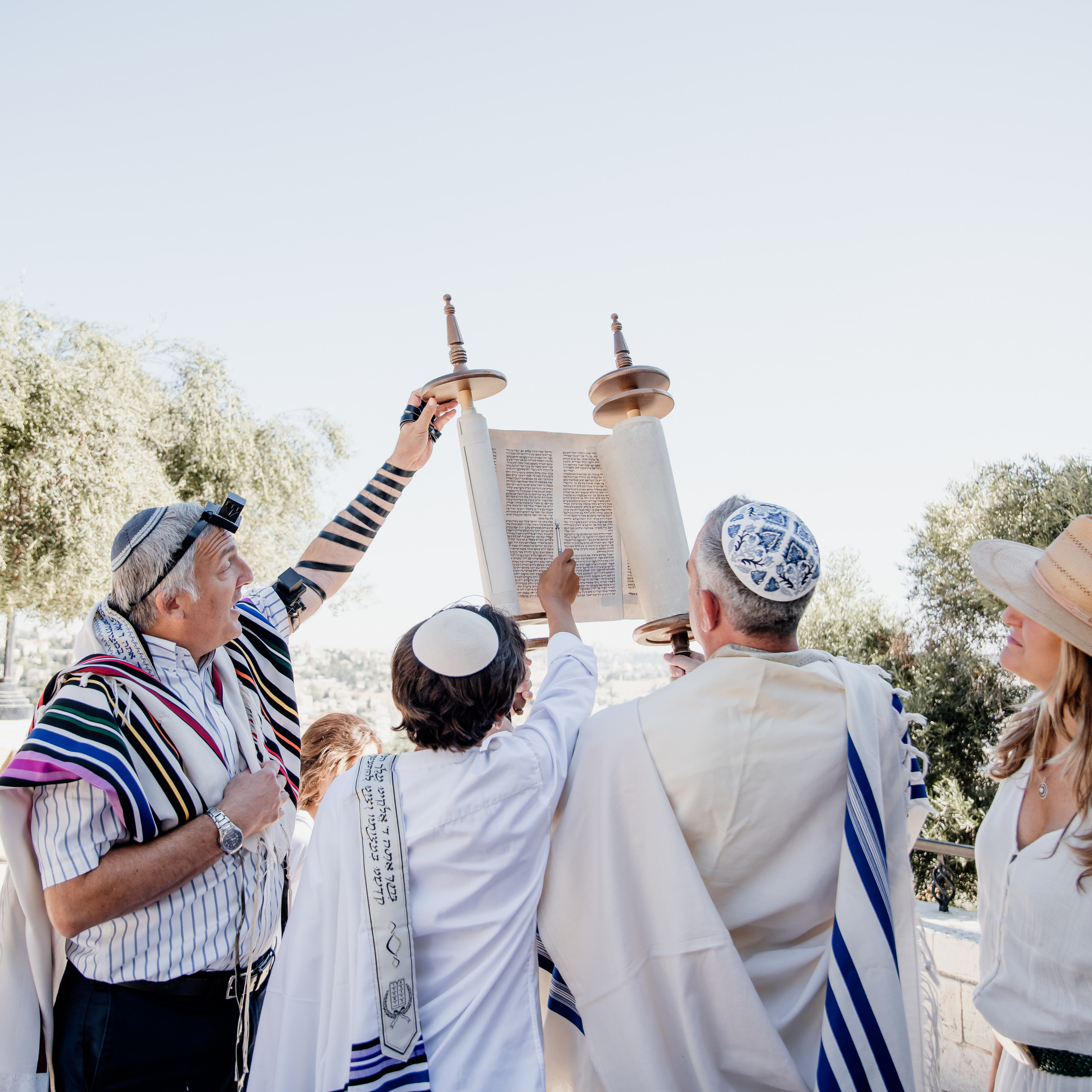 בר מצווה. צלמת ירושלים תל אביב ישראל