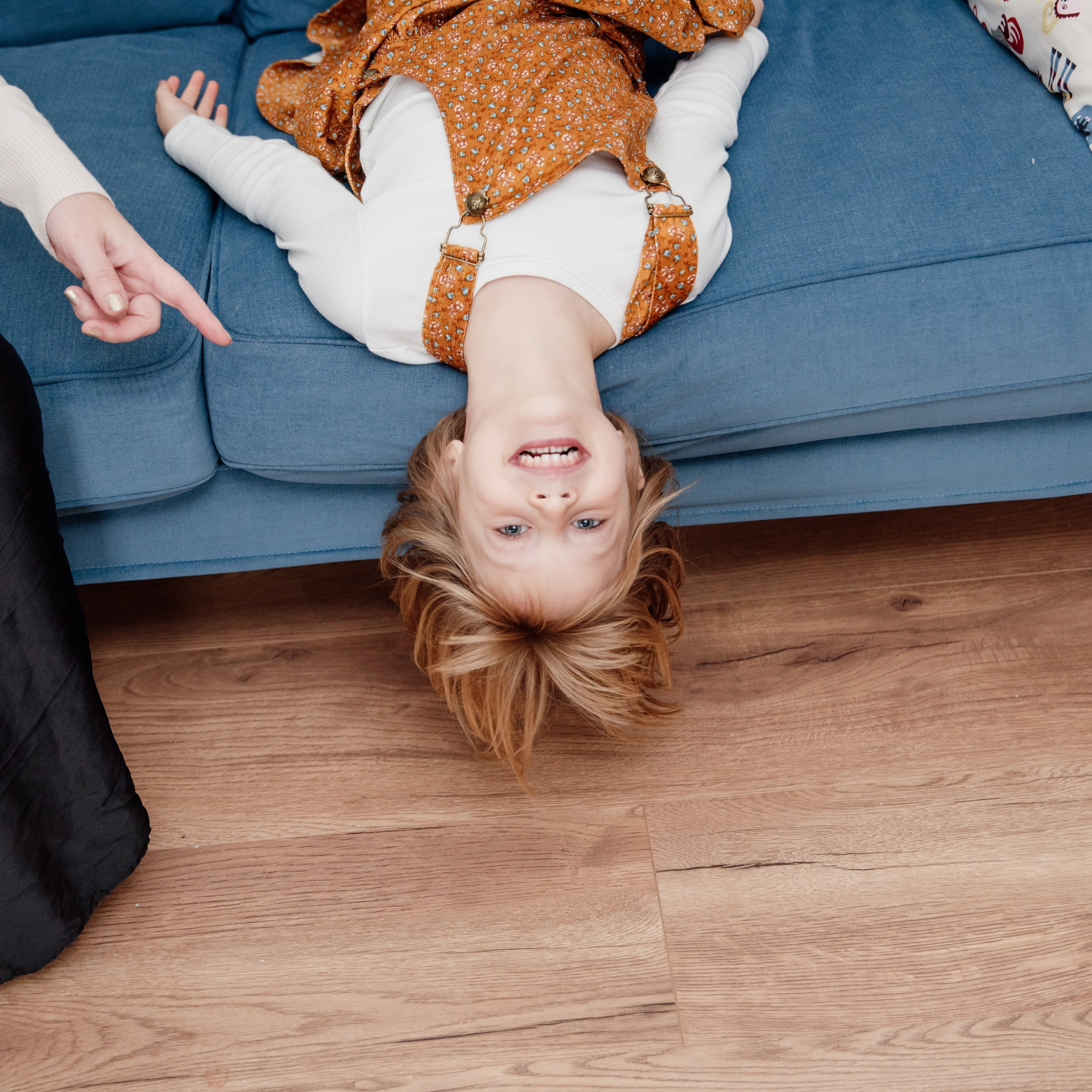 Family home photoshoot. Photographer in Israel Luba Ternavskaya
