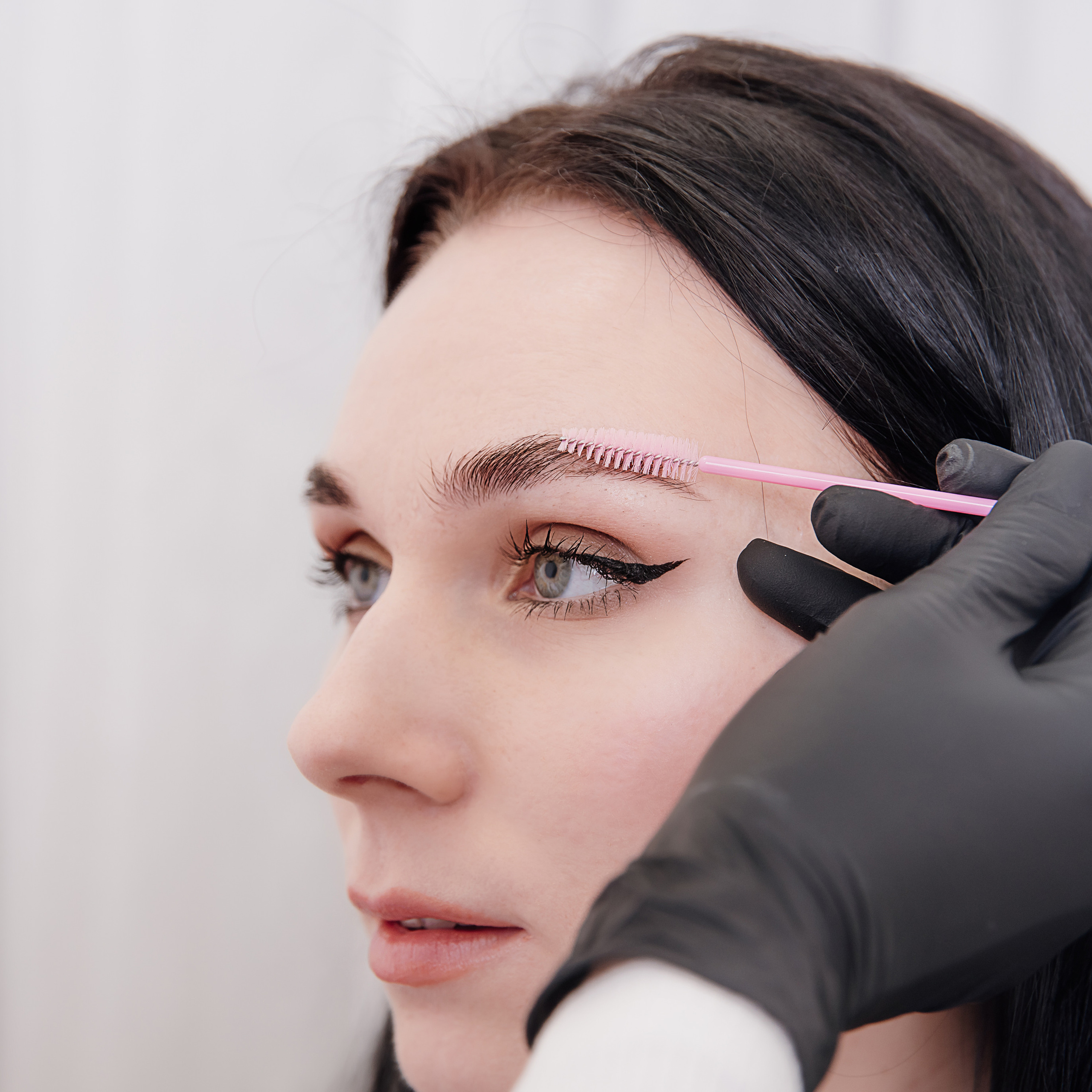 Shooting for the eyebrow master. Photographer in Israel Luba Ternavskaya