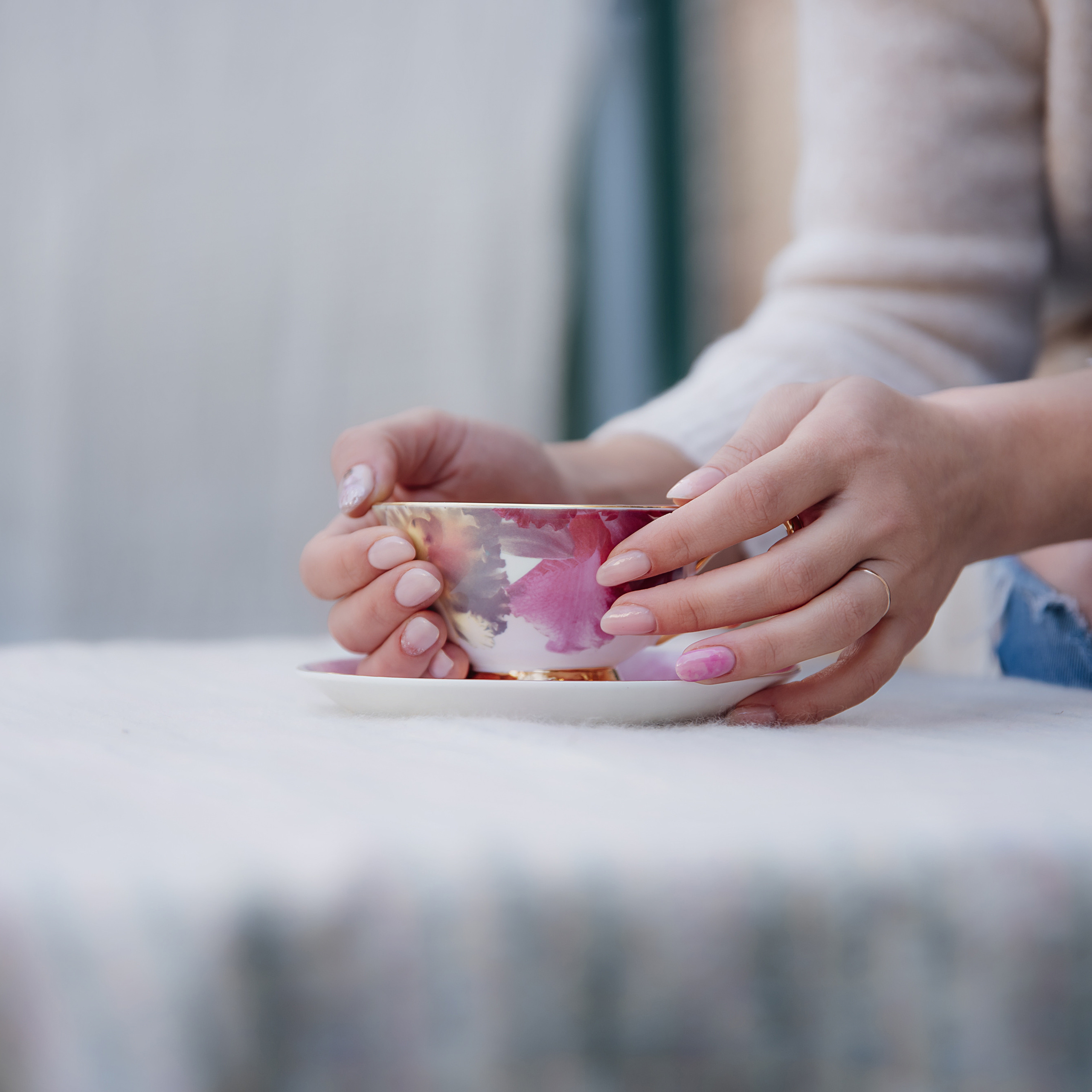 Profile for a manicurist. Photographer in Israel Luba Ternavskaya
