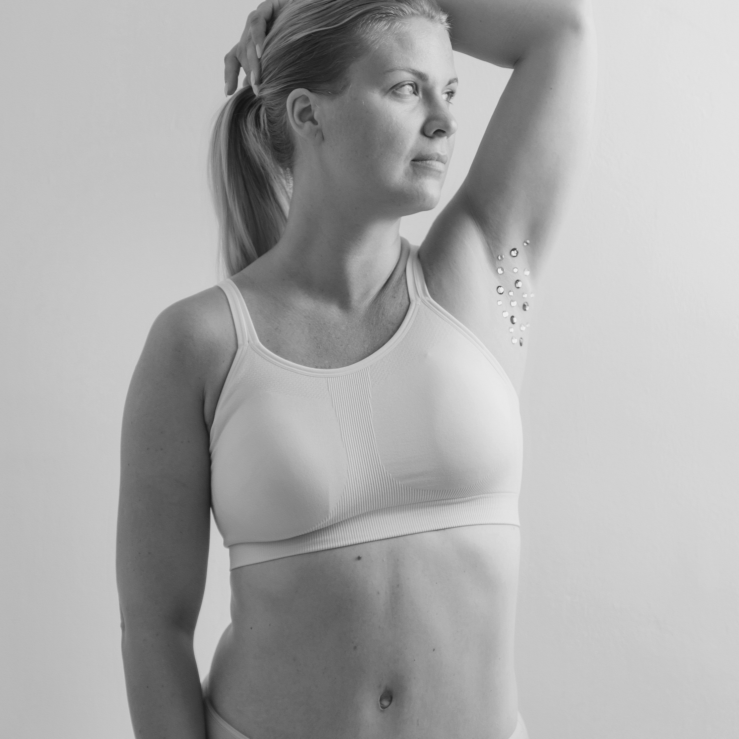 Photoshoot for the master of sugaring and depilation. צלמת ירושלים תל אביב ישראל