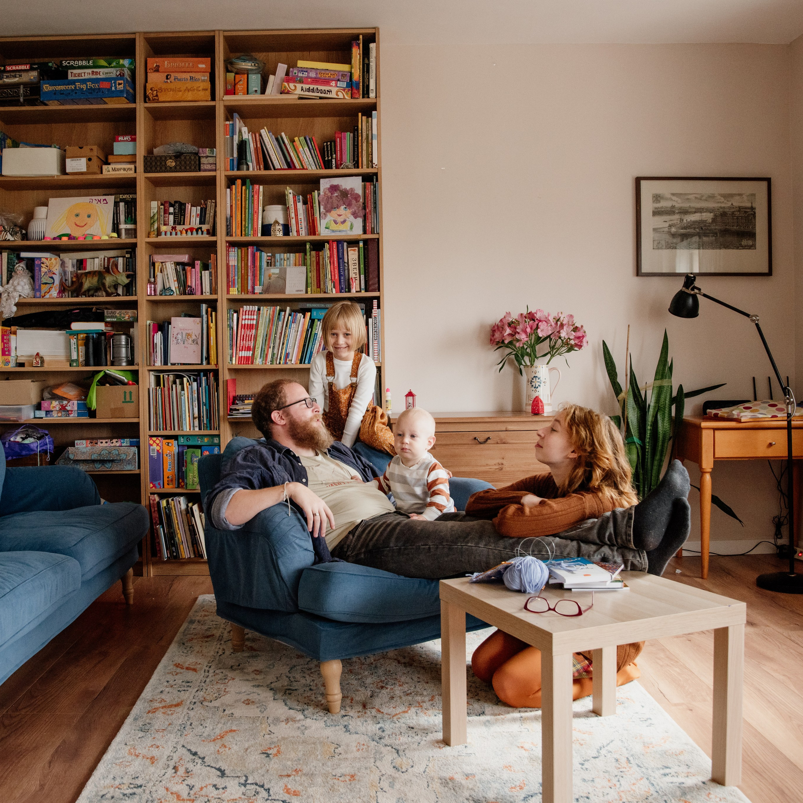 Family home photoshoot. Photographer in Israel Luba Ternavskaya