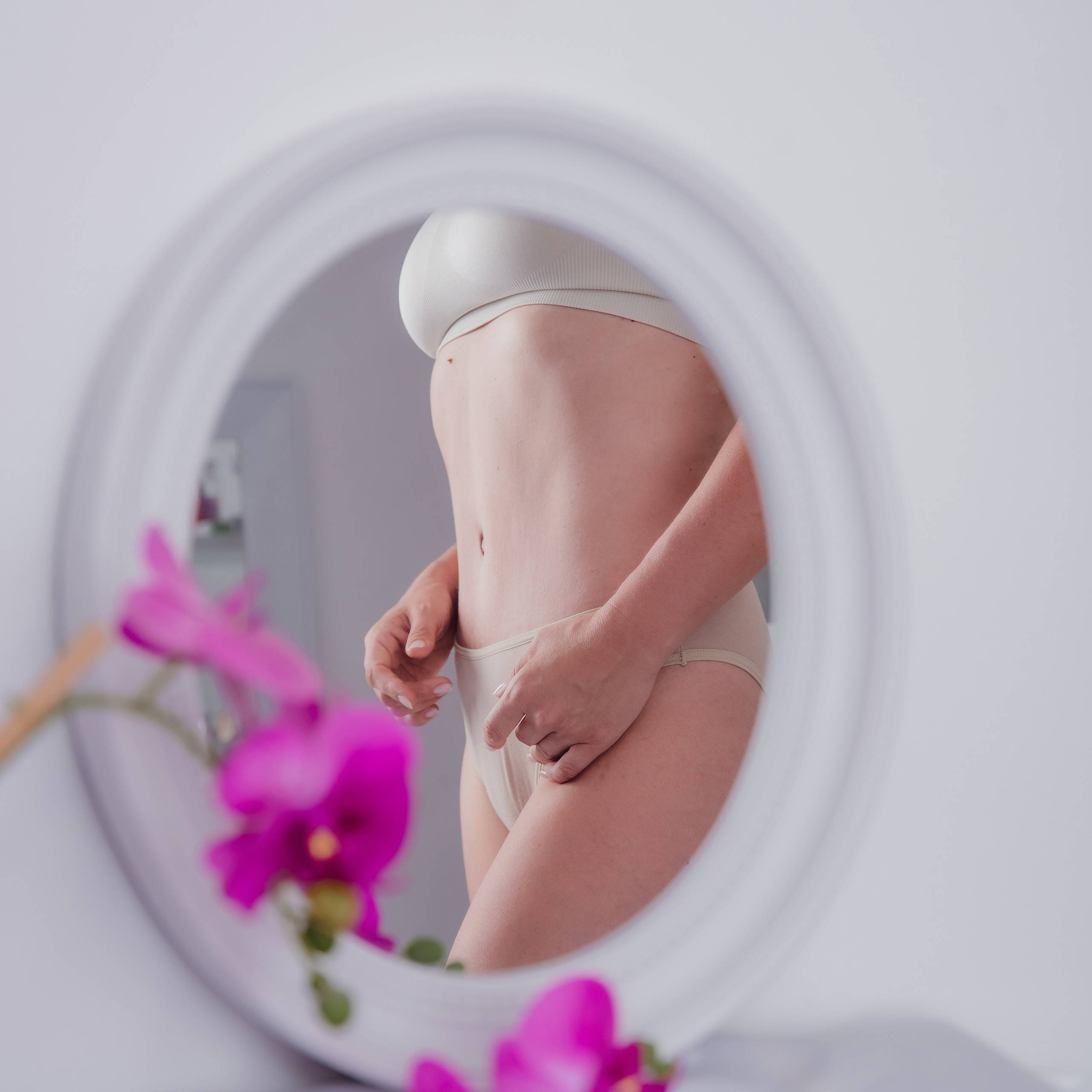 Photoshoot for the master of sugaring and depilation. צלמת ירושלים תל אביב ישראל