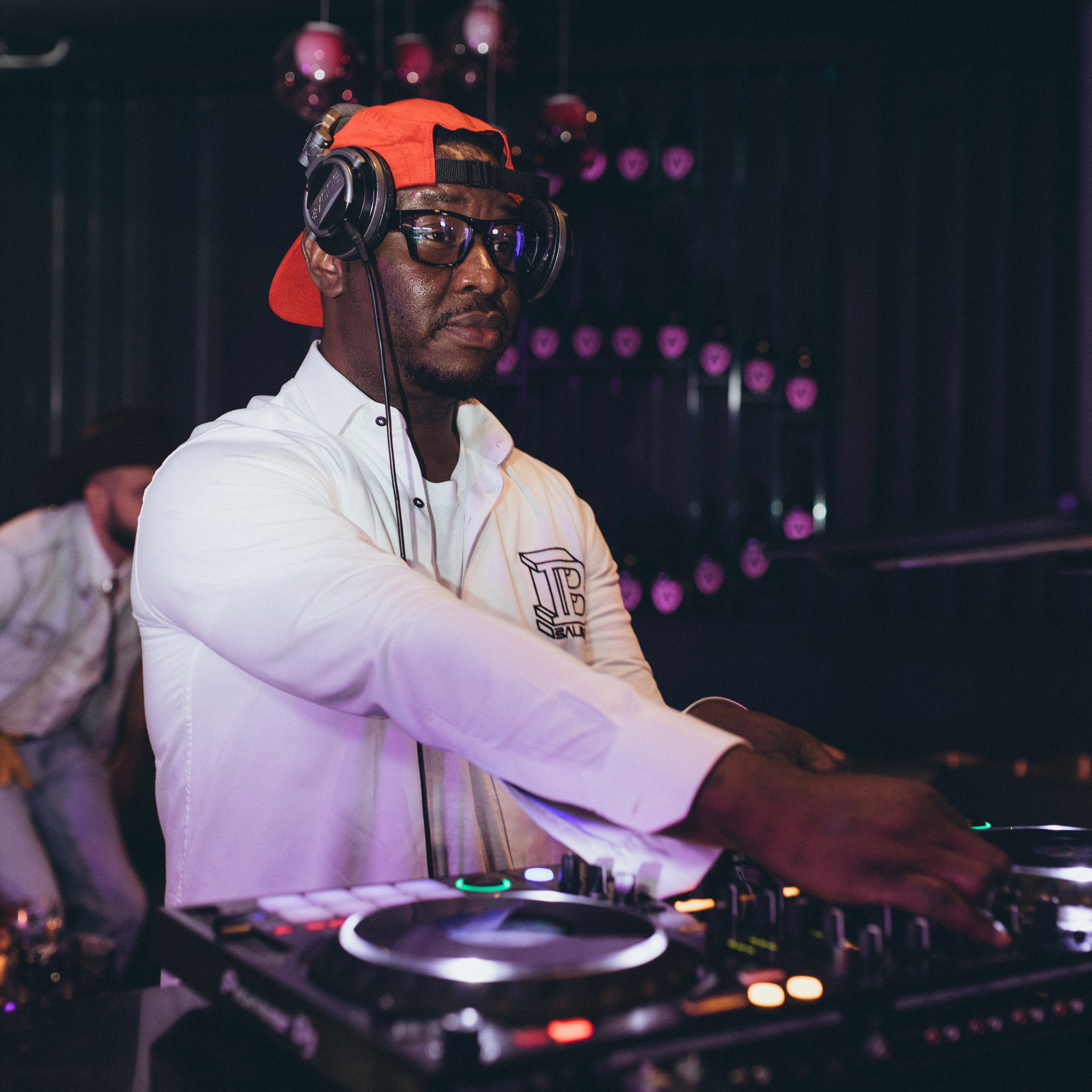 Reviews. Wedding and family photographer in Calgary