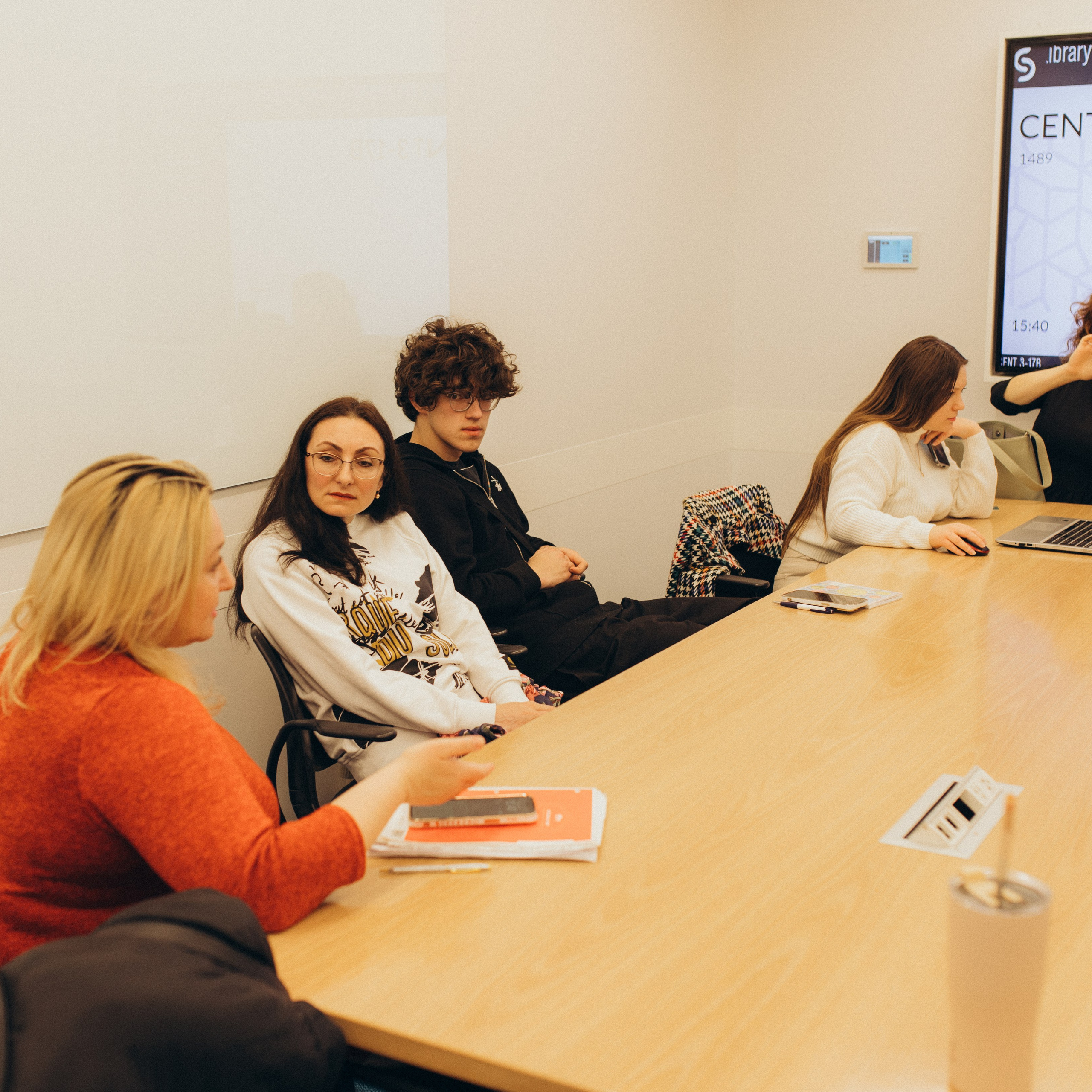 Reviews. Wedding and family photographer in Calgary