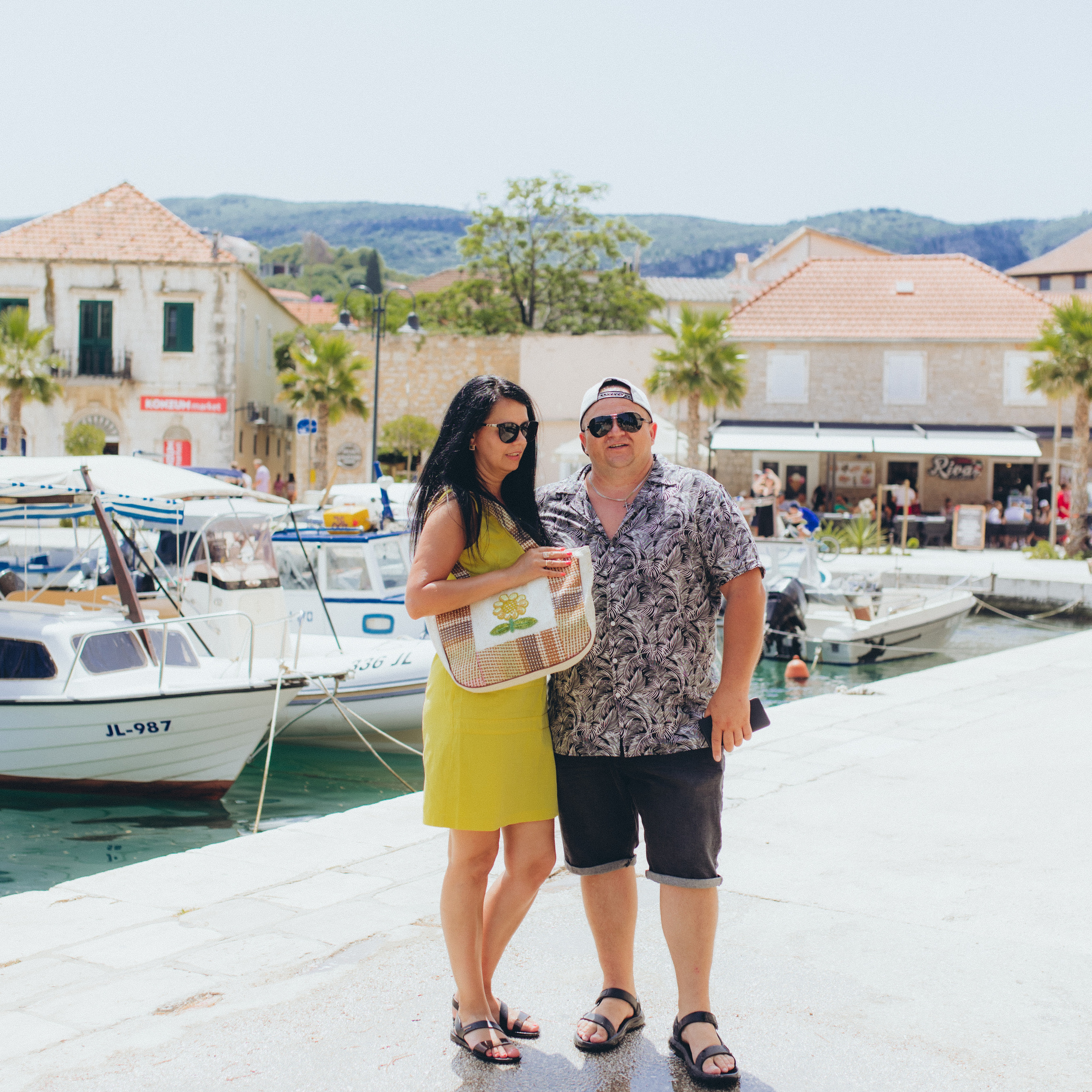 Reviews. Wedding and family photographer in Calgary