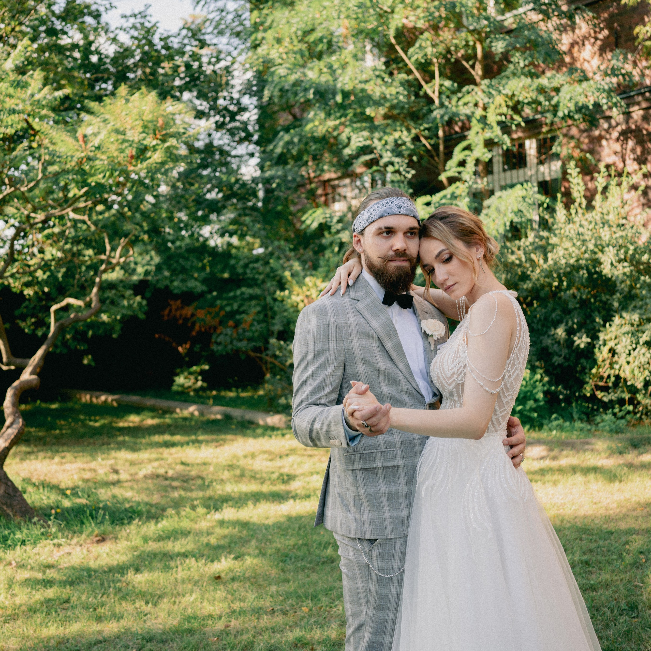 Відгуки. Весiльний фотограф Дубовка Валя