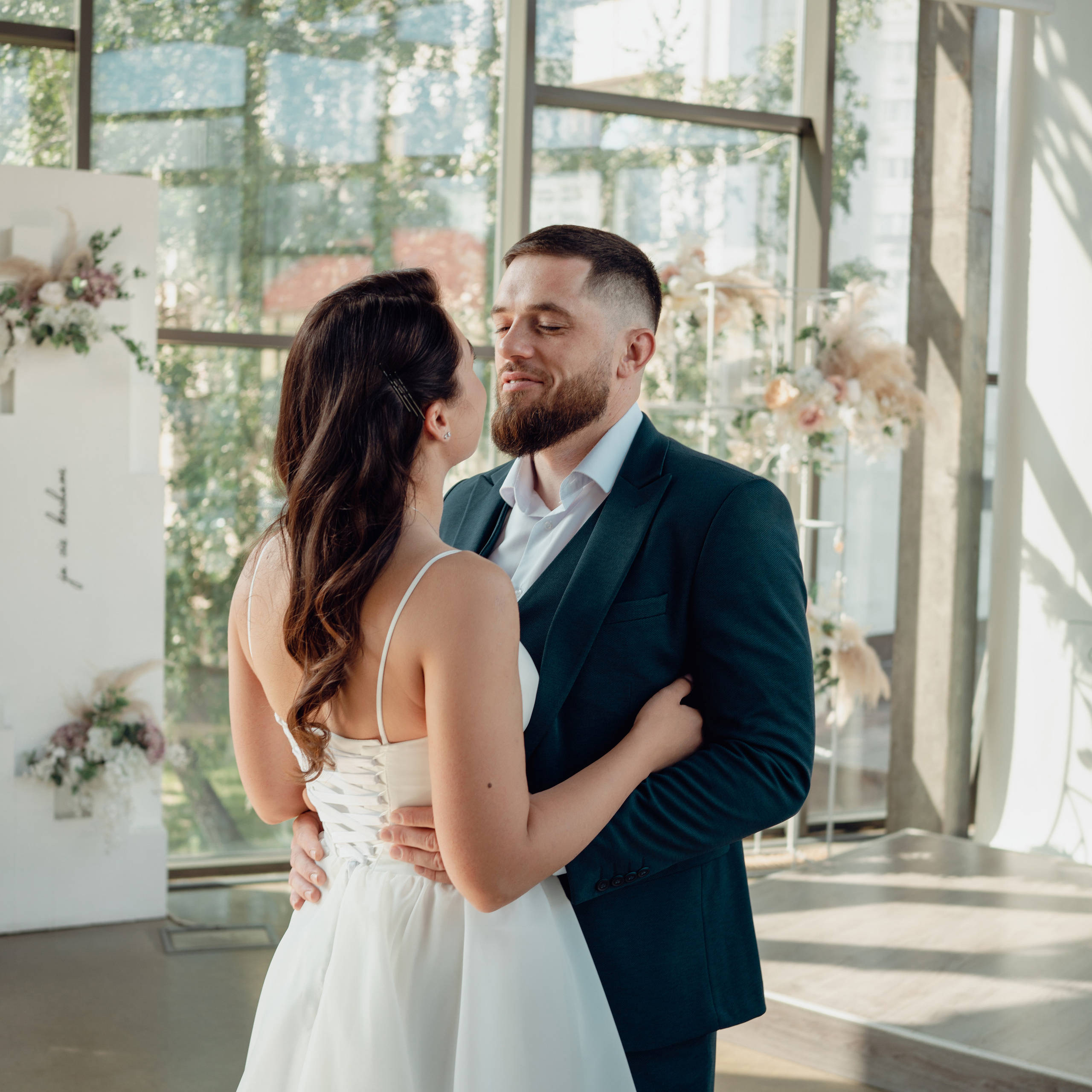 Відгуки. Весiльний фотограф Дубовка Валя