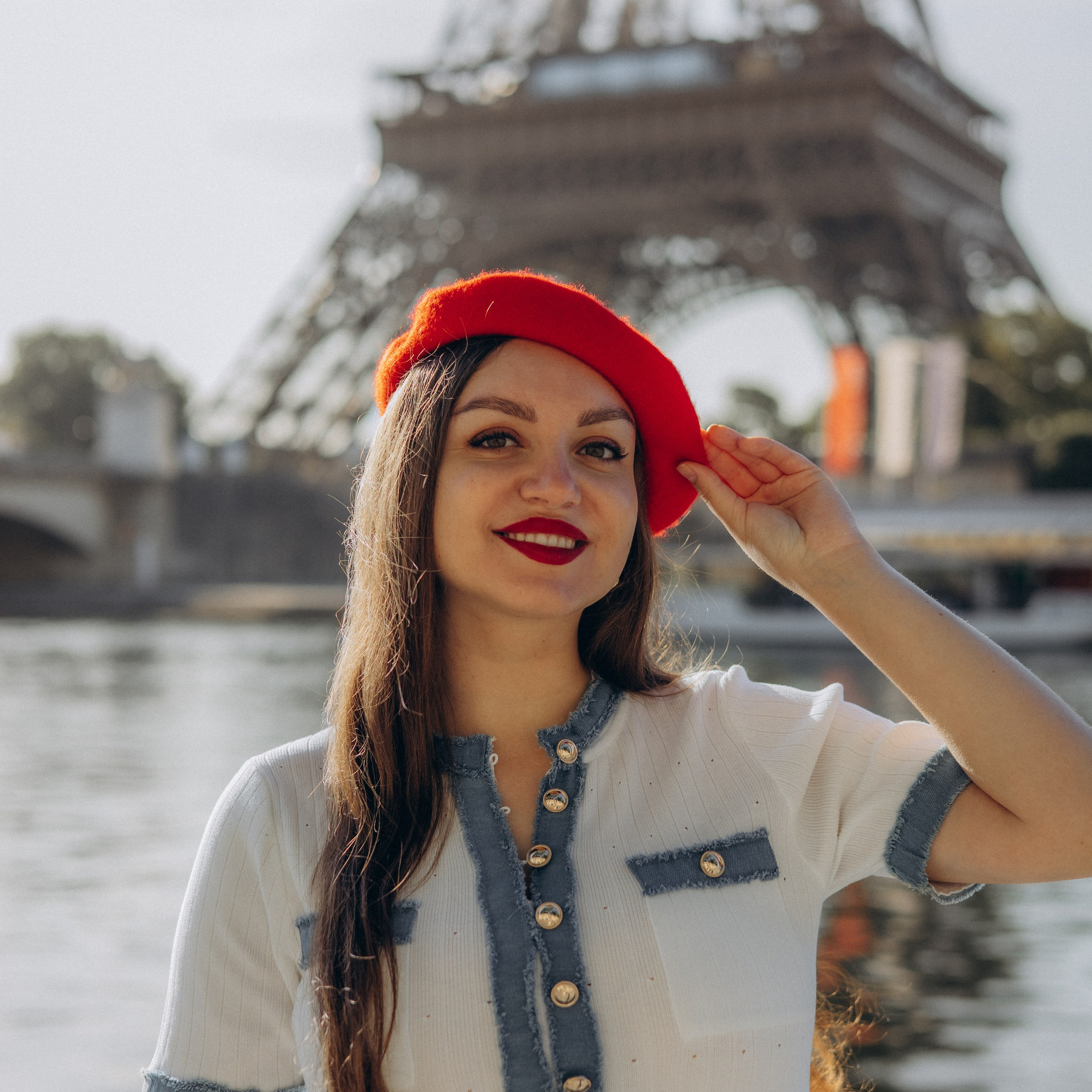 Feedback. Photographer in Paris