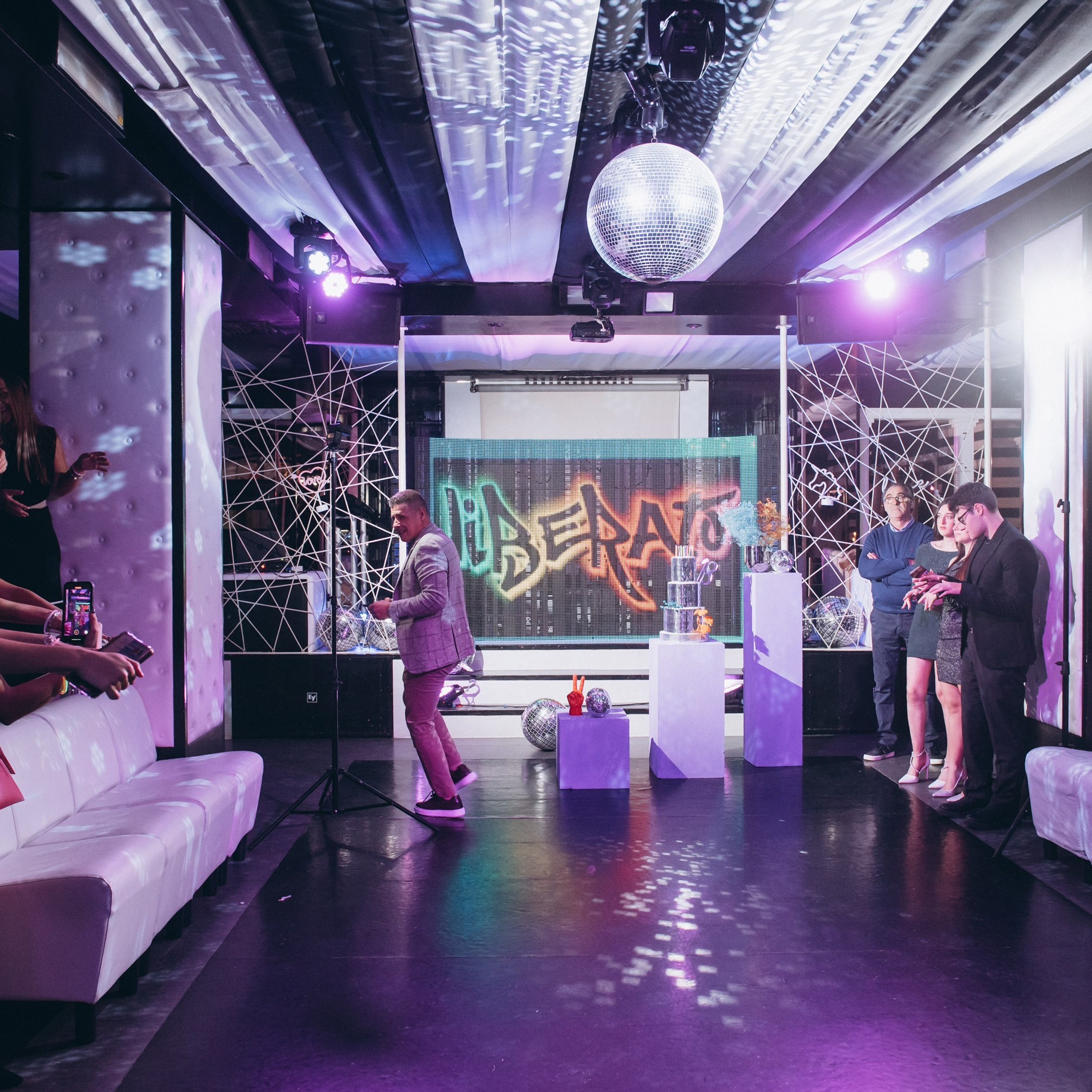 Отзывы клиентов. Ciao, benvenuta! Sono Anastasia la vostra fotografa per il matrimonio