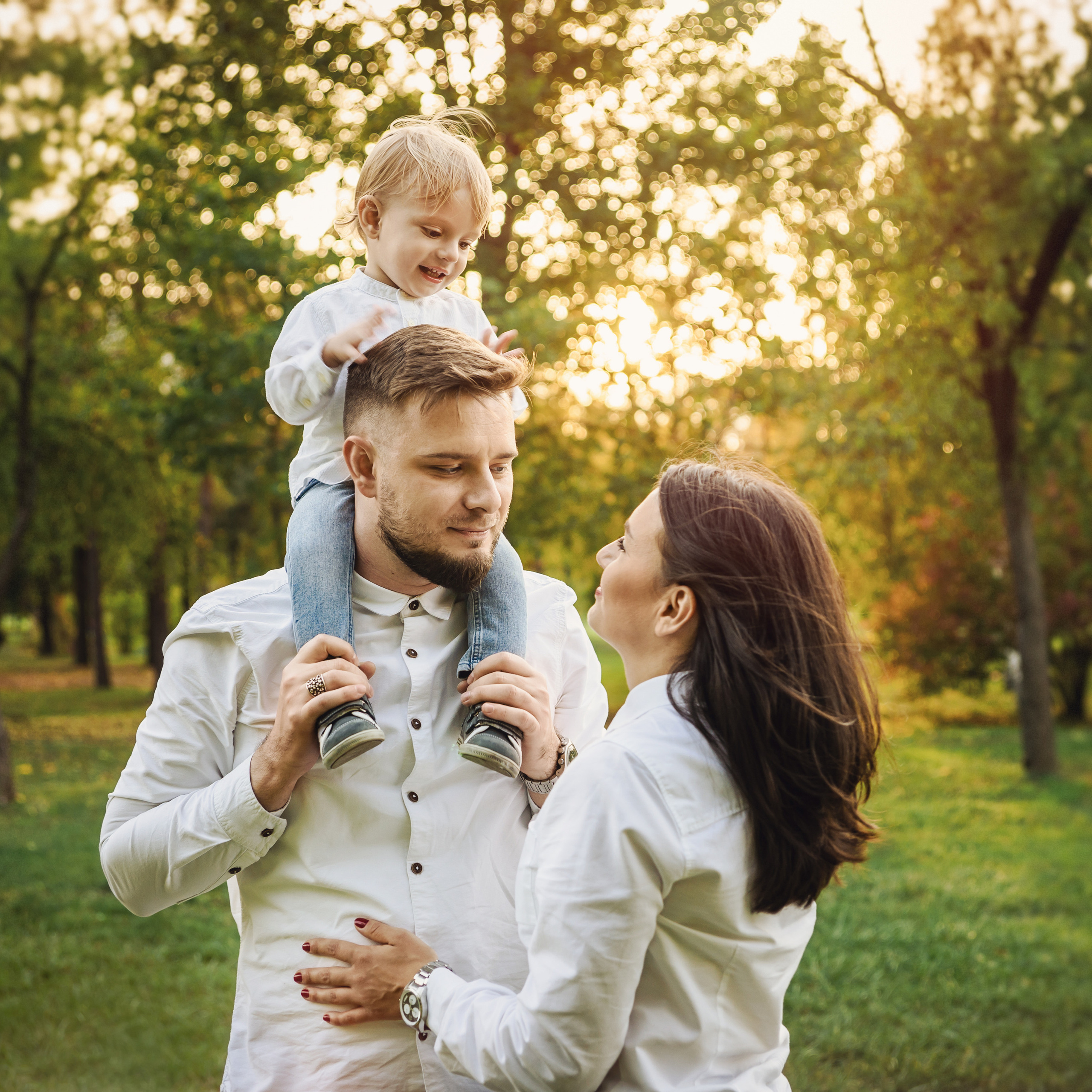 Вечерняя прогулка в парке