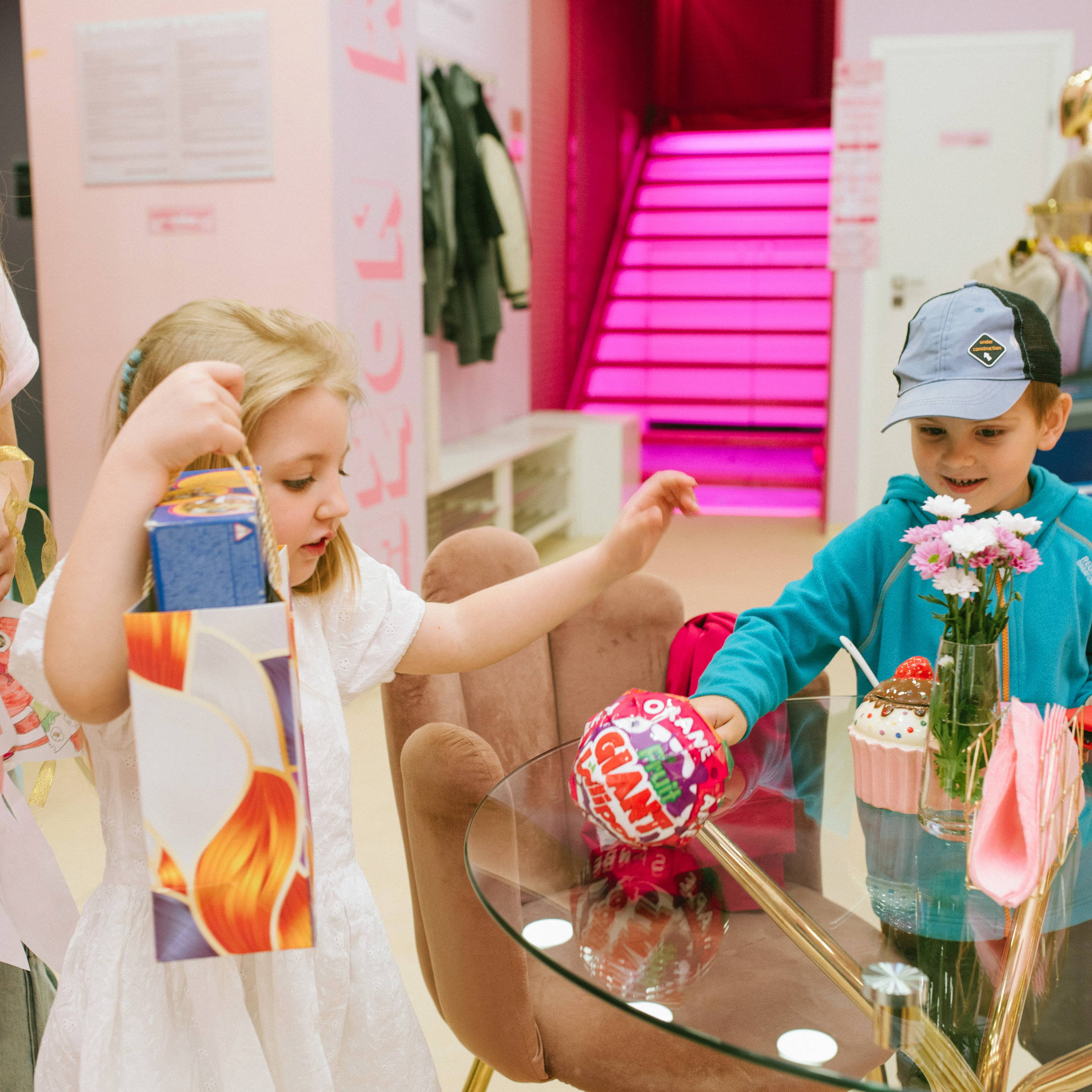 FEEDBACK. FOTOGRAF Ryzhykova Valentyna Kraków Polska