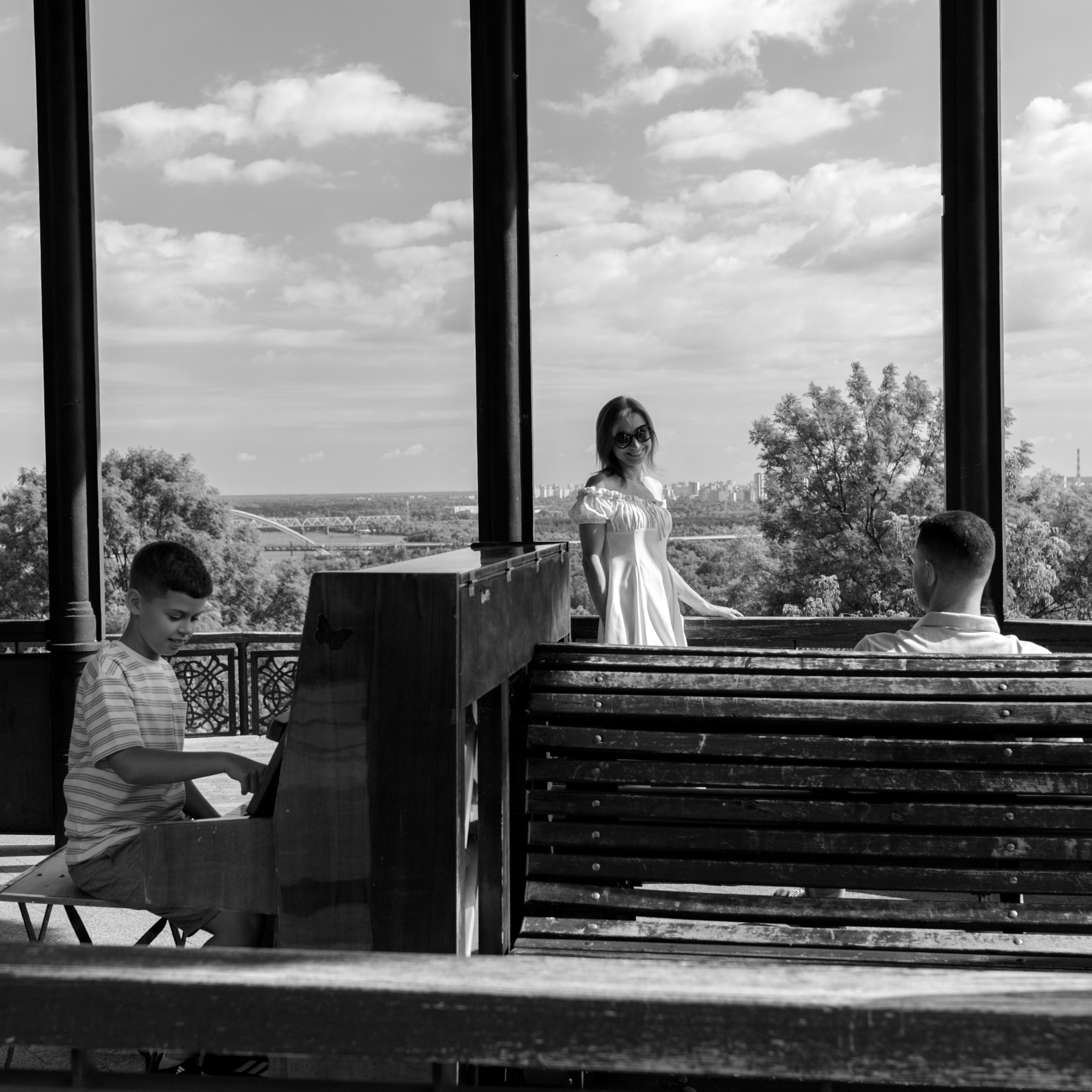 Ранок в улюбленому місті.Ігорь Анна Ілля