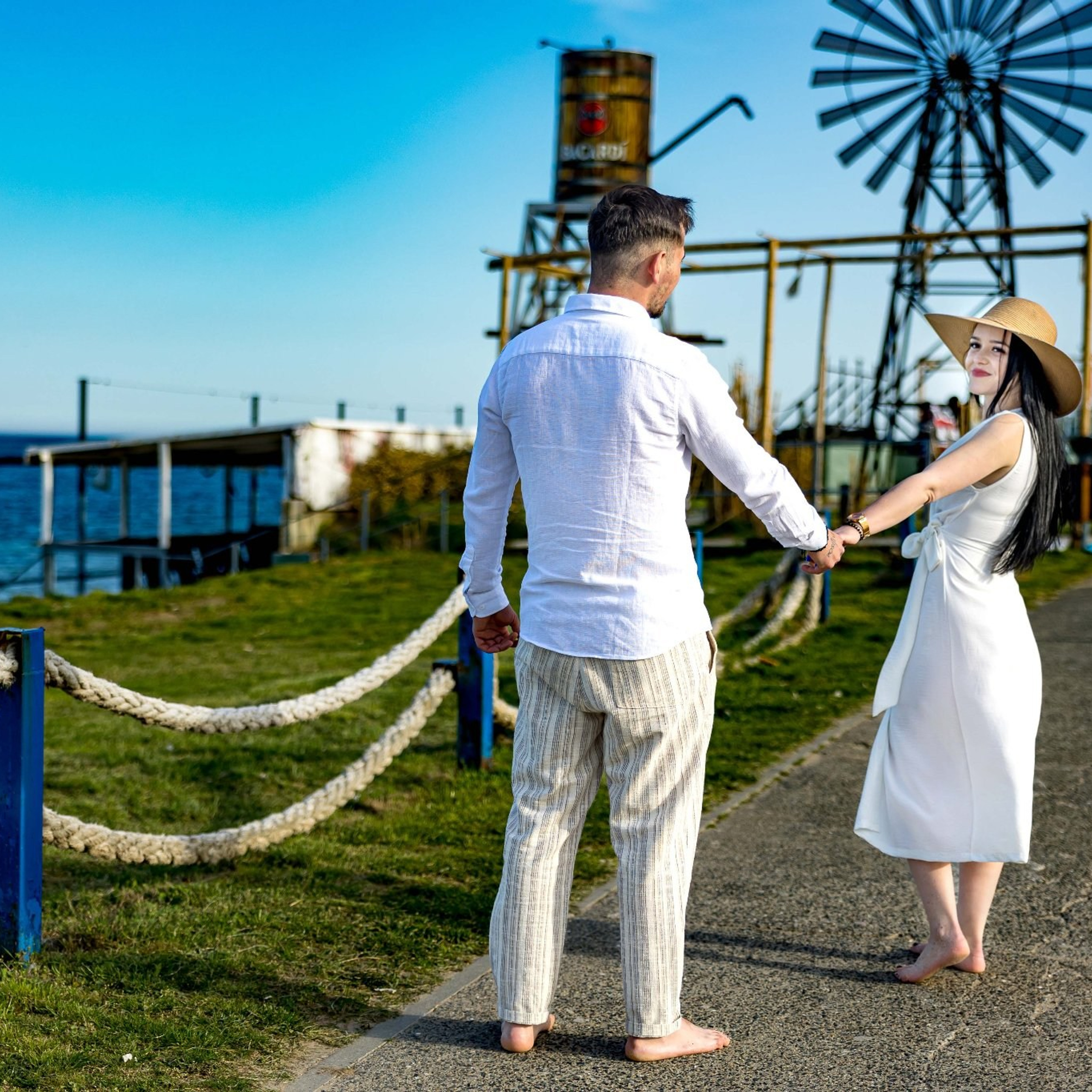 Save the Date - Roxana & Robert