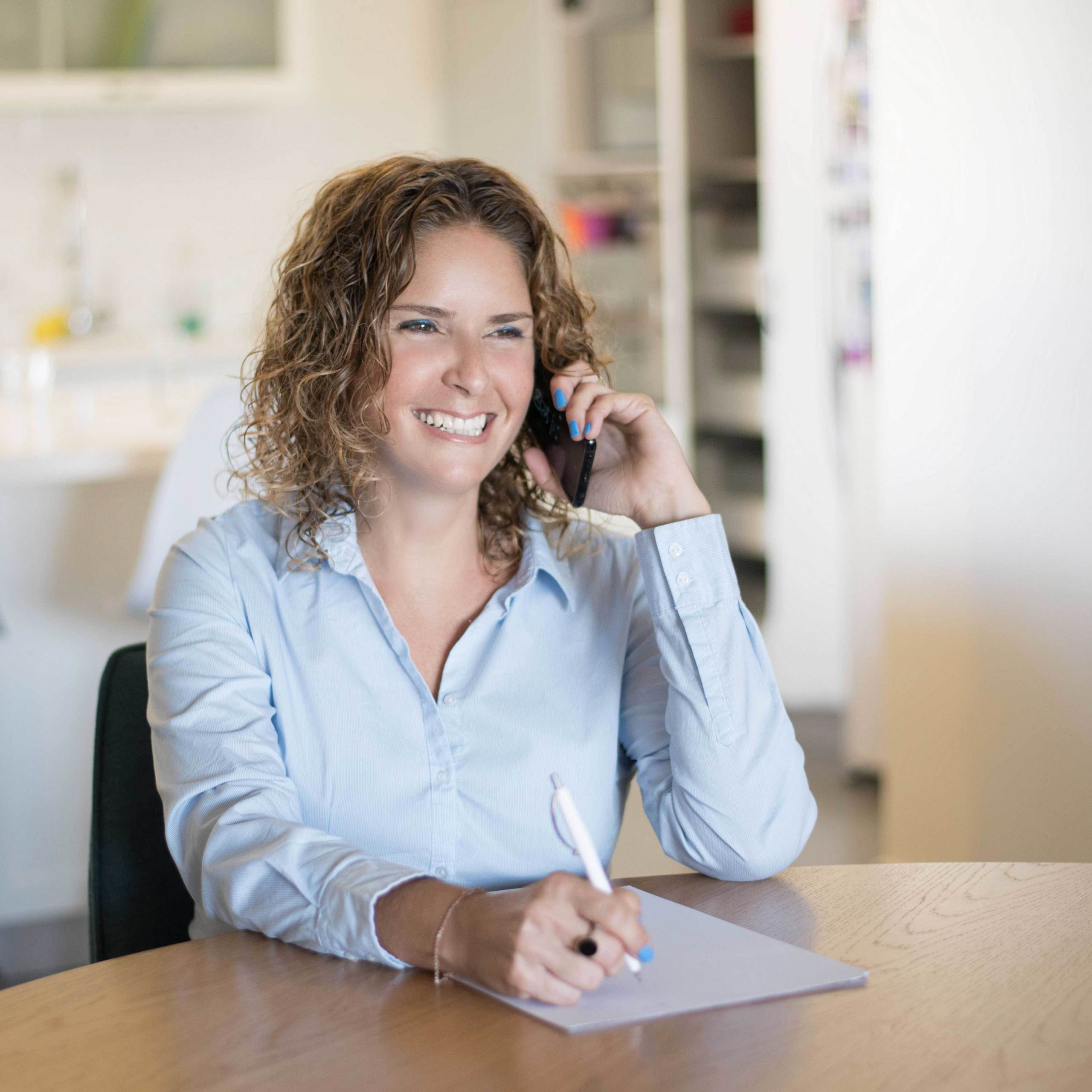 חיוך כבסיס לתקשורת