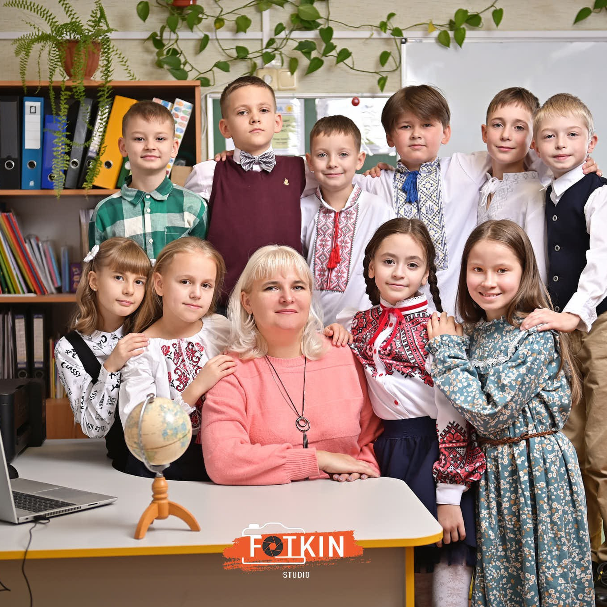 Відгуки Fotkinstudio випускні альбоми. Випускні альбоми фотокниги Київ та Дніпро