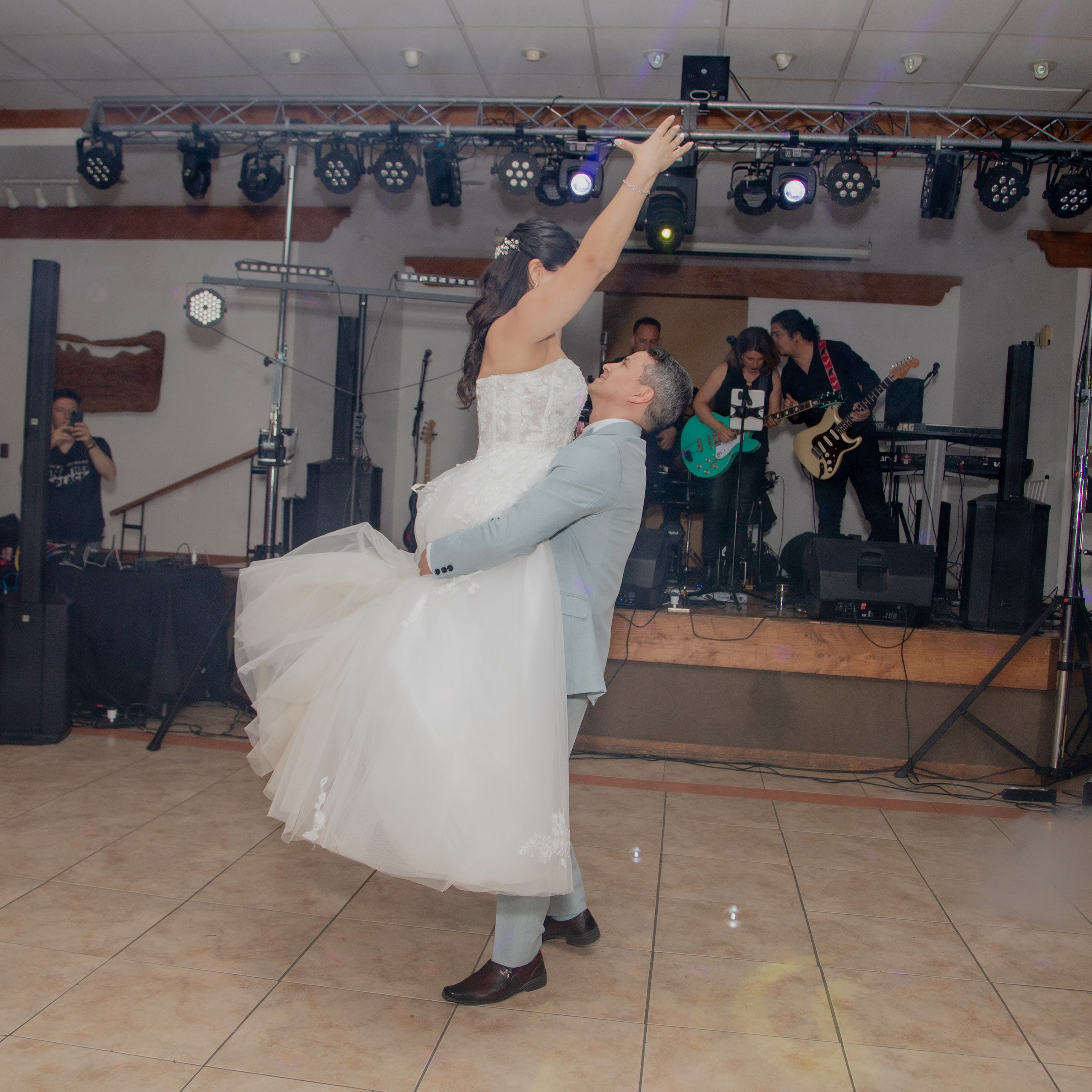 Bienvenidos a la página web de CR Films!. CR Films | Fotografía y Video de Bodas en Chile