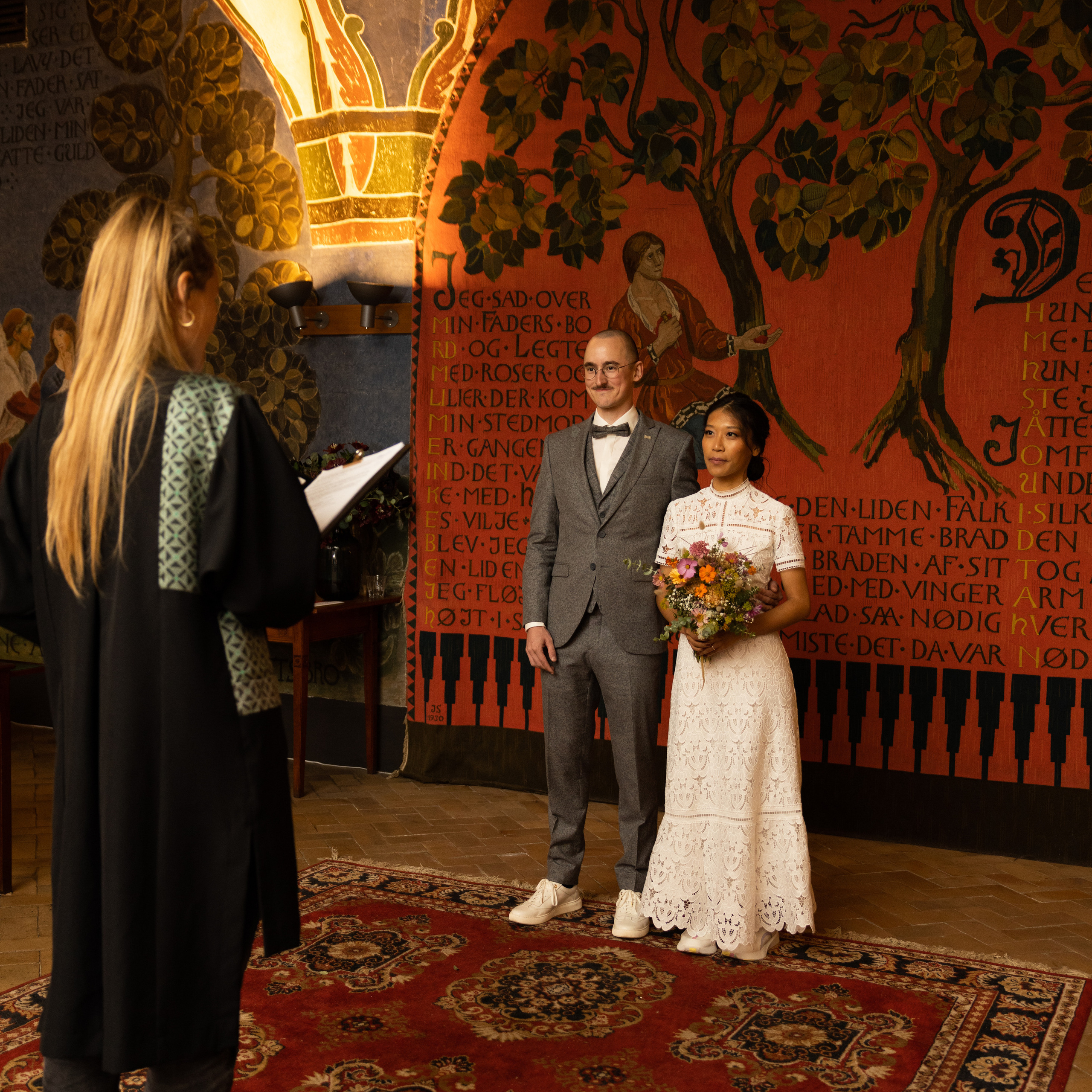 Reviews. Professional wedding photographer in Copenhagen, Denmark — Julia Byron