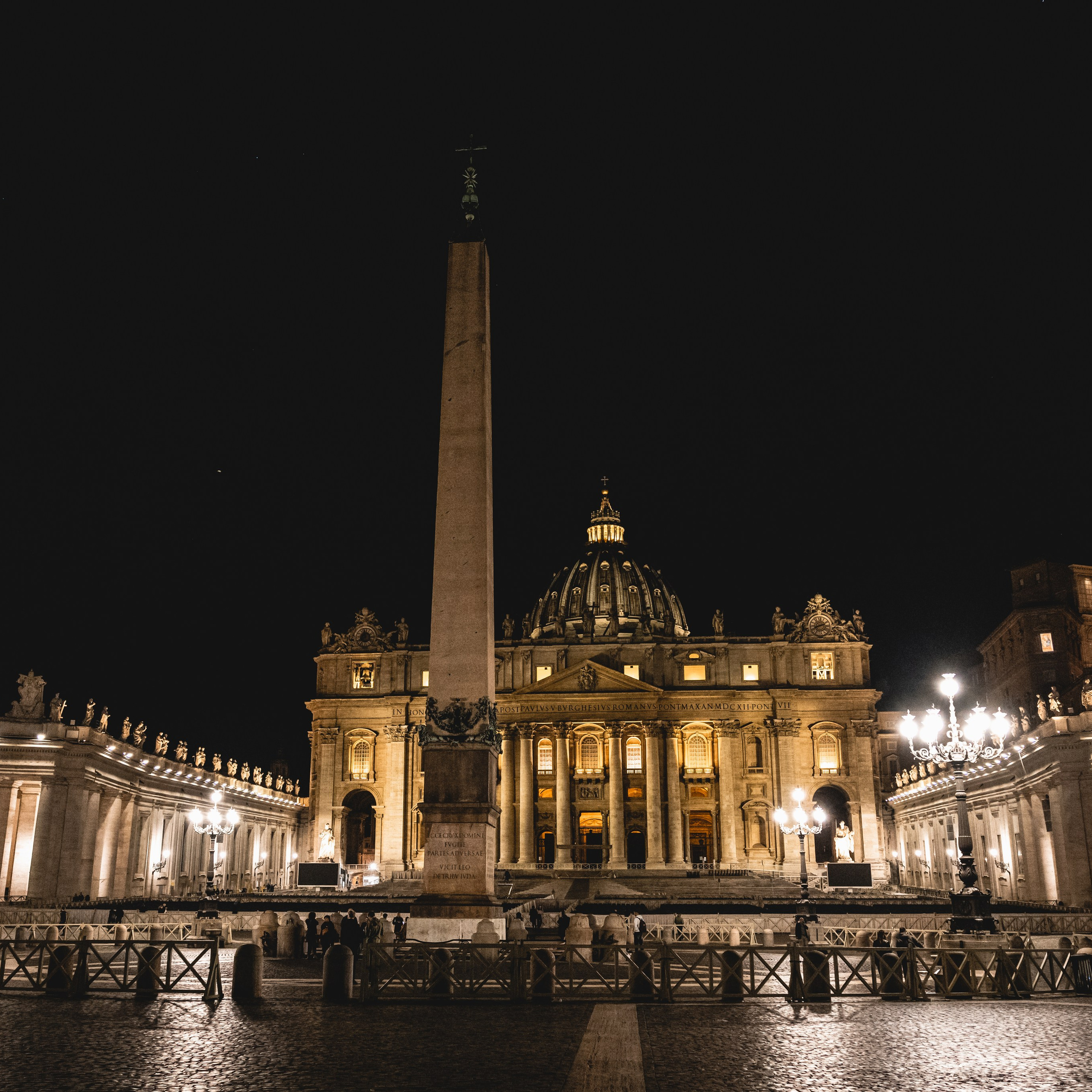 Reviews. Professional wedding photographer in Copenhagen, Denmark — Julia Byron