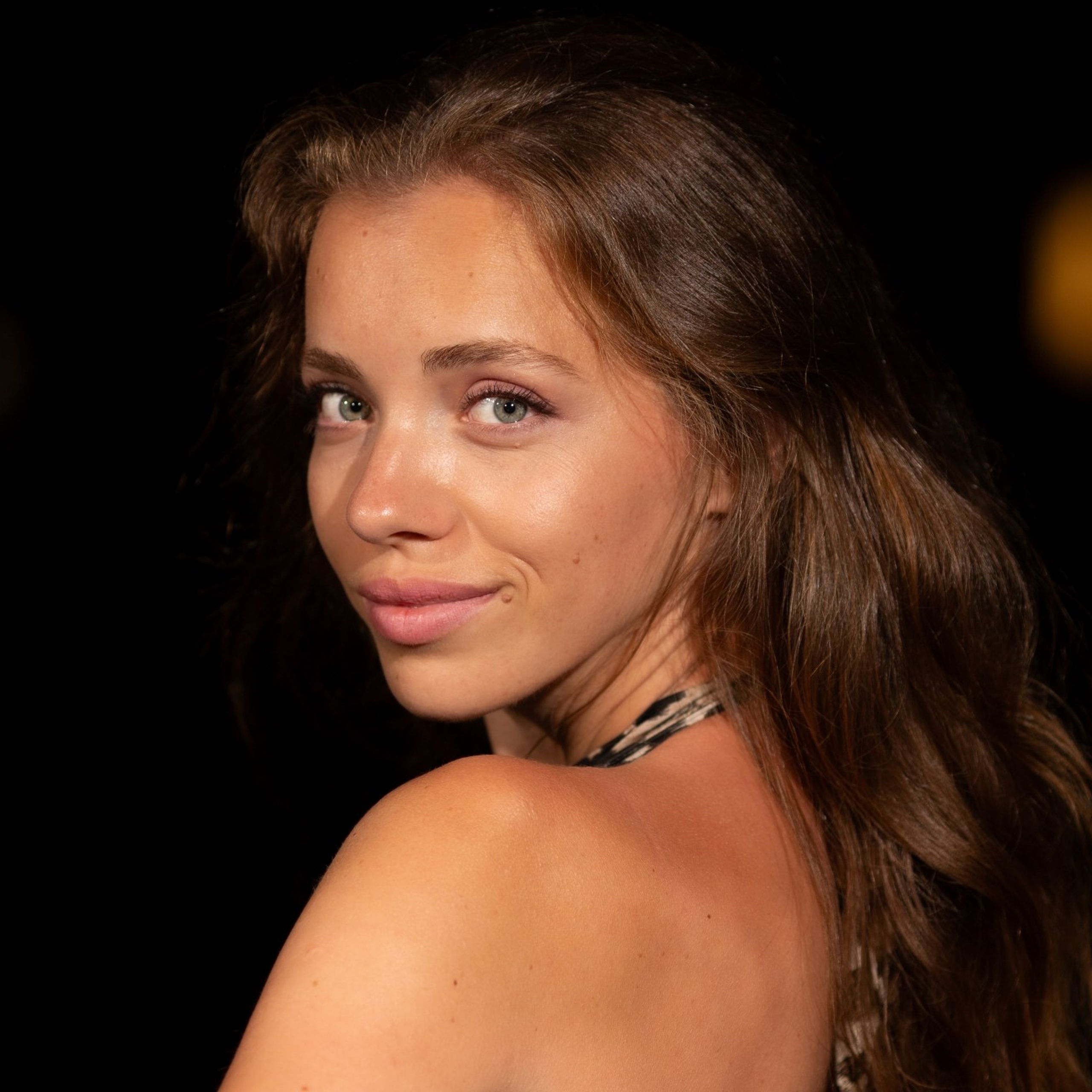 Сomments. Portret photographer in Switzerland Artur Magpie