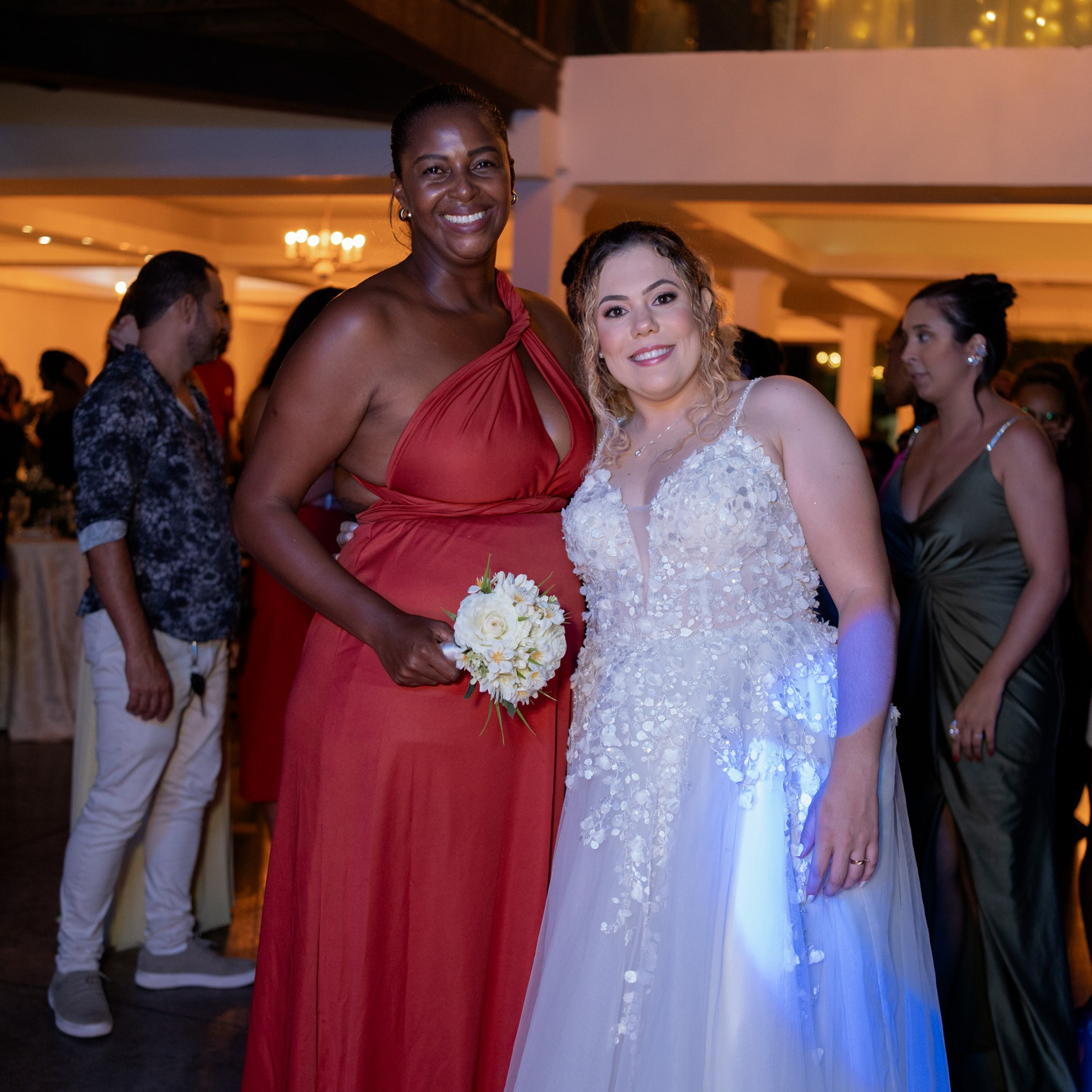 13, fev 26. Novos Tempos Wedding