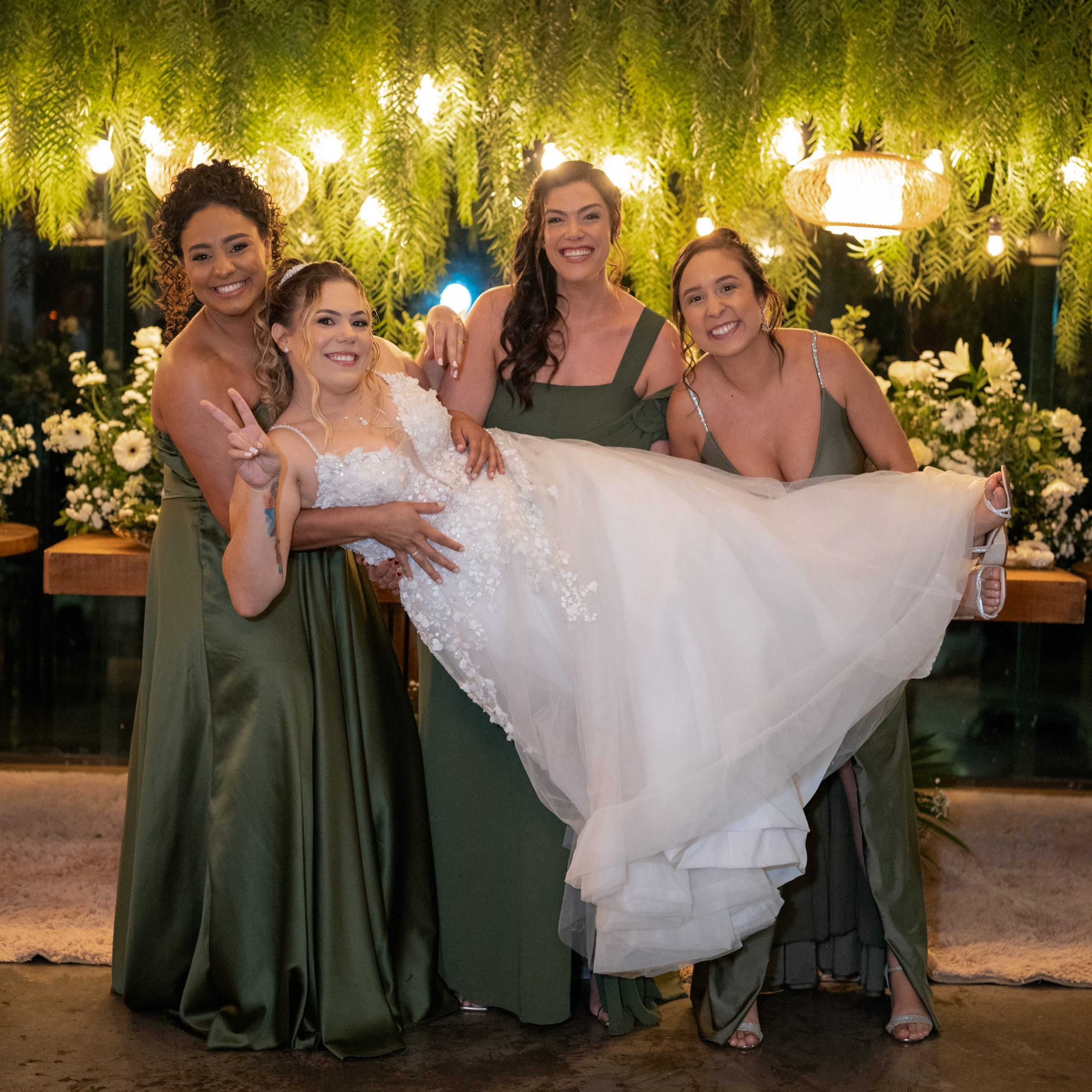 13, fev 26. Novos Tempos Wedding
