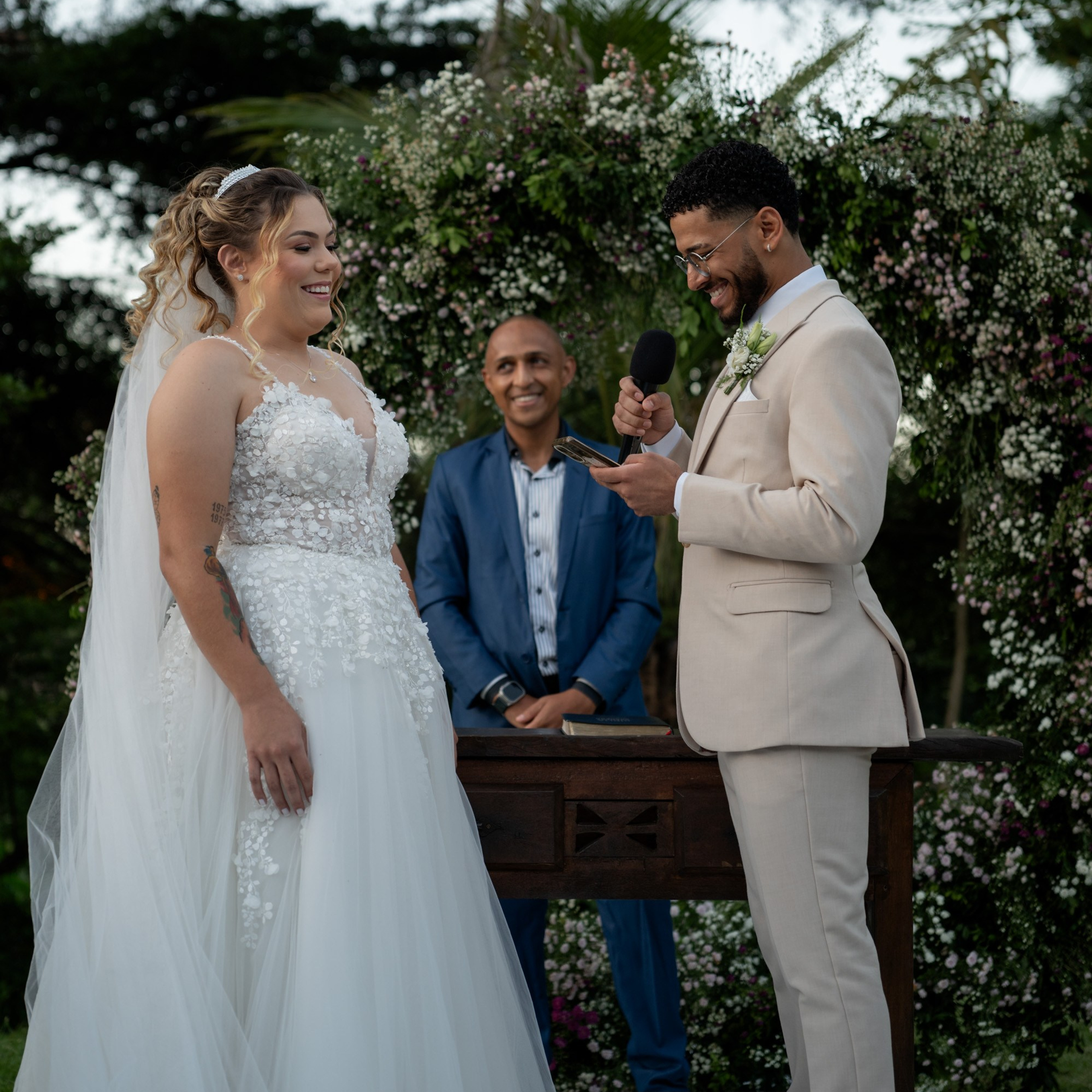 13, fev 26. Novos Tempos Wedding