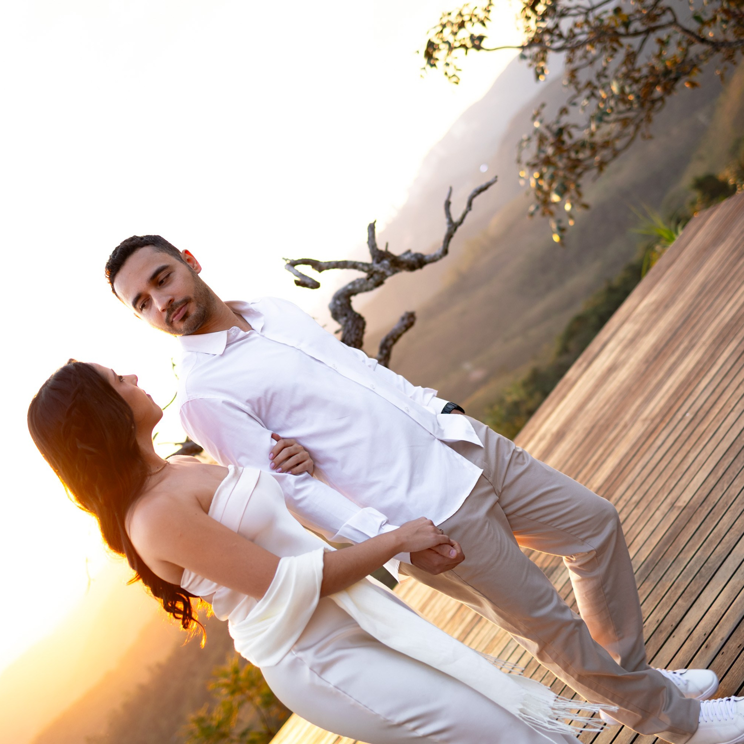 Cris & Helder. Novos Tempos Wedding