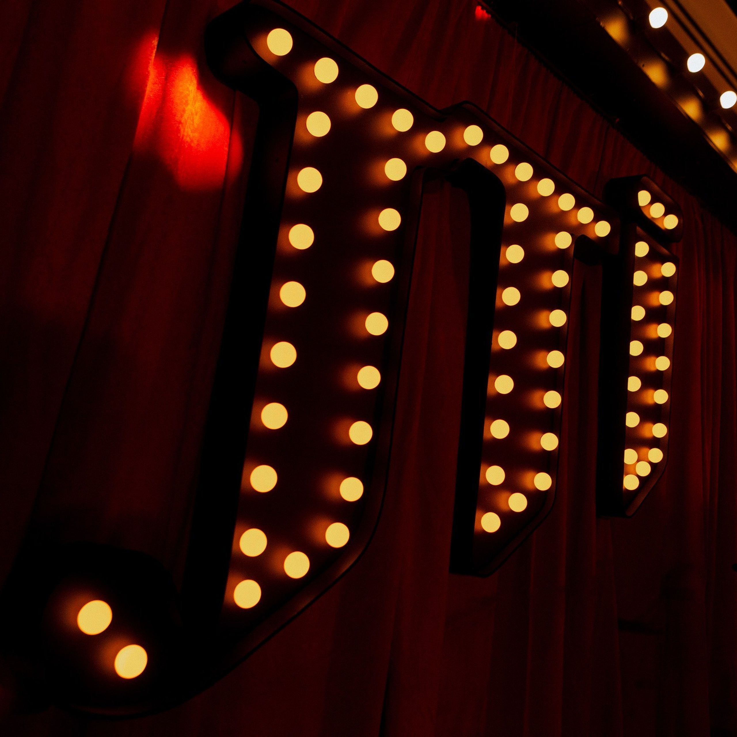 Отзывы. Азимжан Нуритдинходжаев — свадебный фотограф