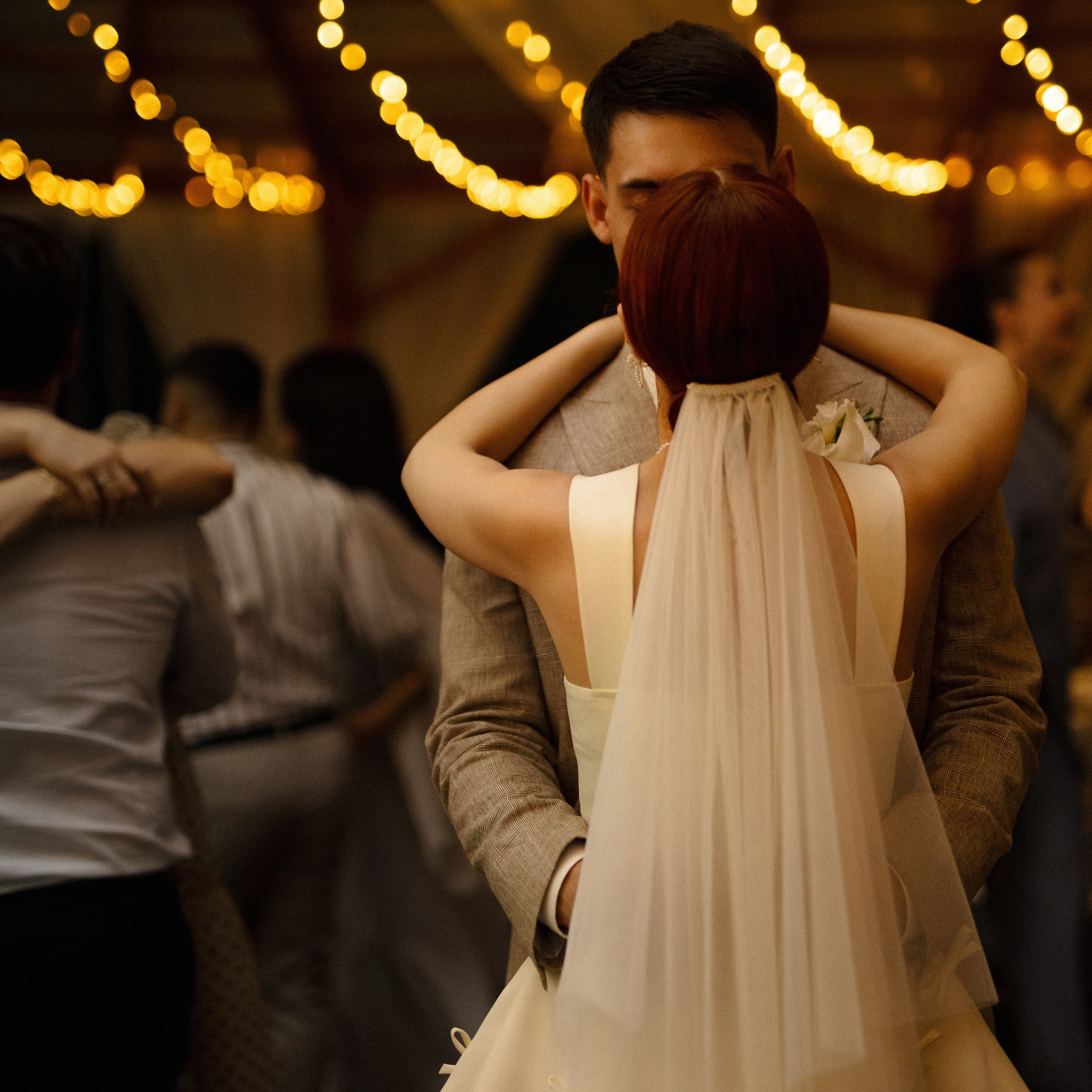 Отзывы. Азимжан Нуритдинходжаев — свадебный фотограф