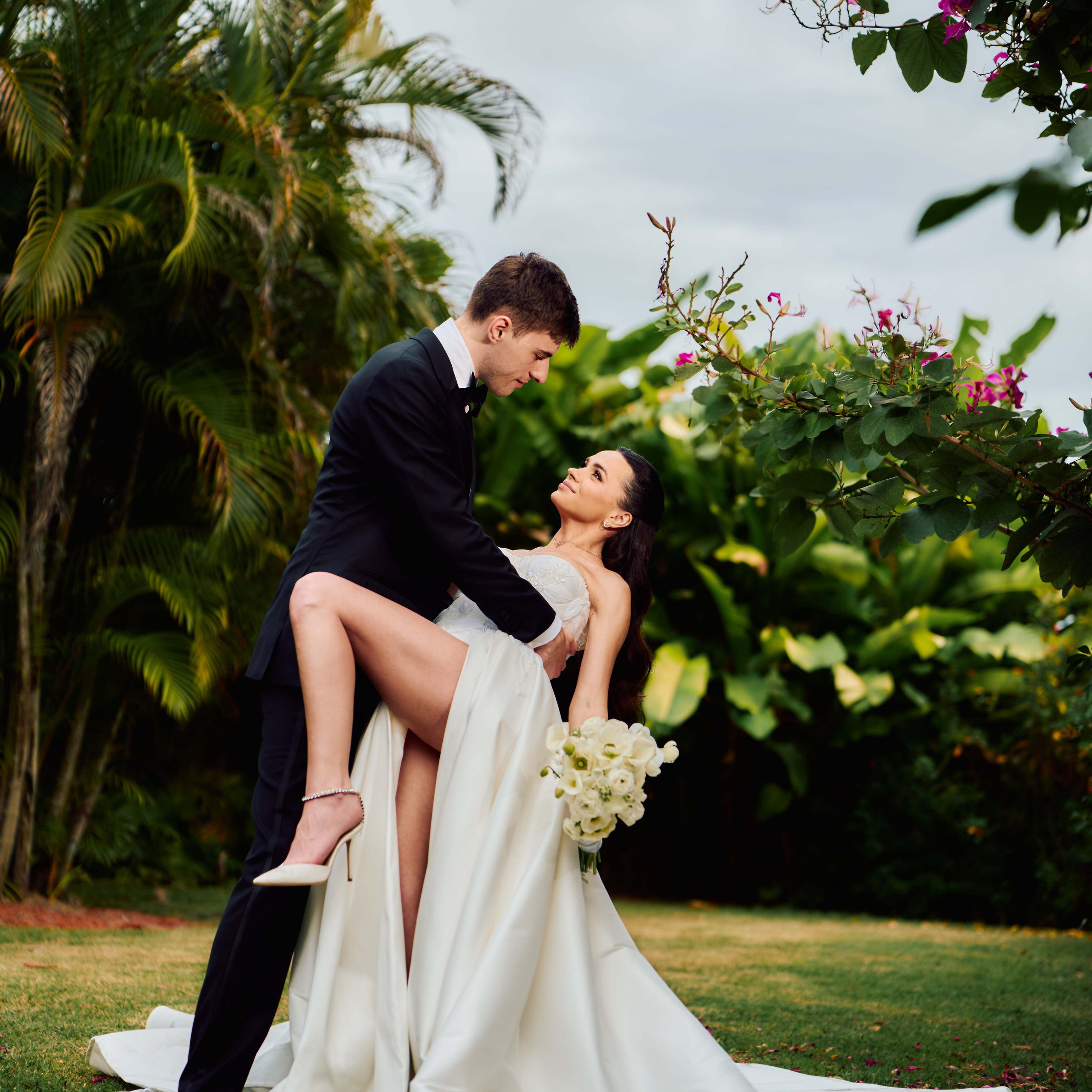 Wedding Photographer in Miami · 220+ 5★ on Google. ProStudio1