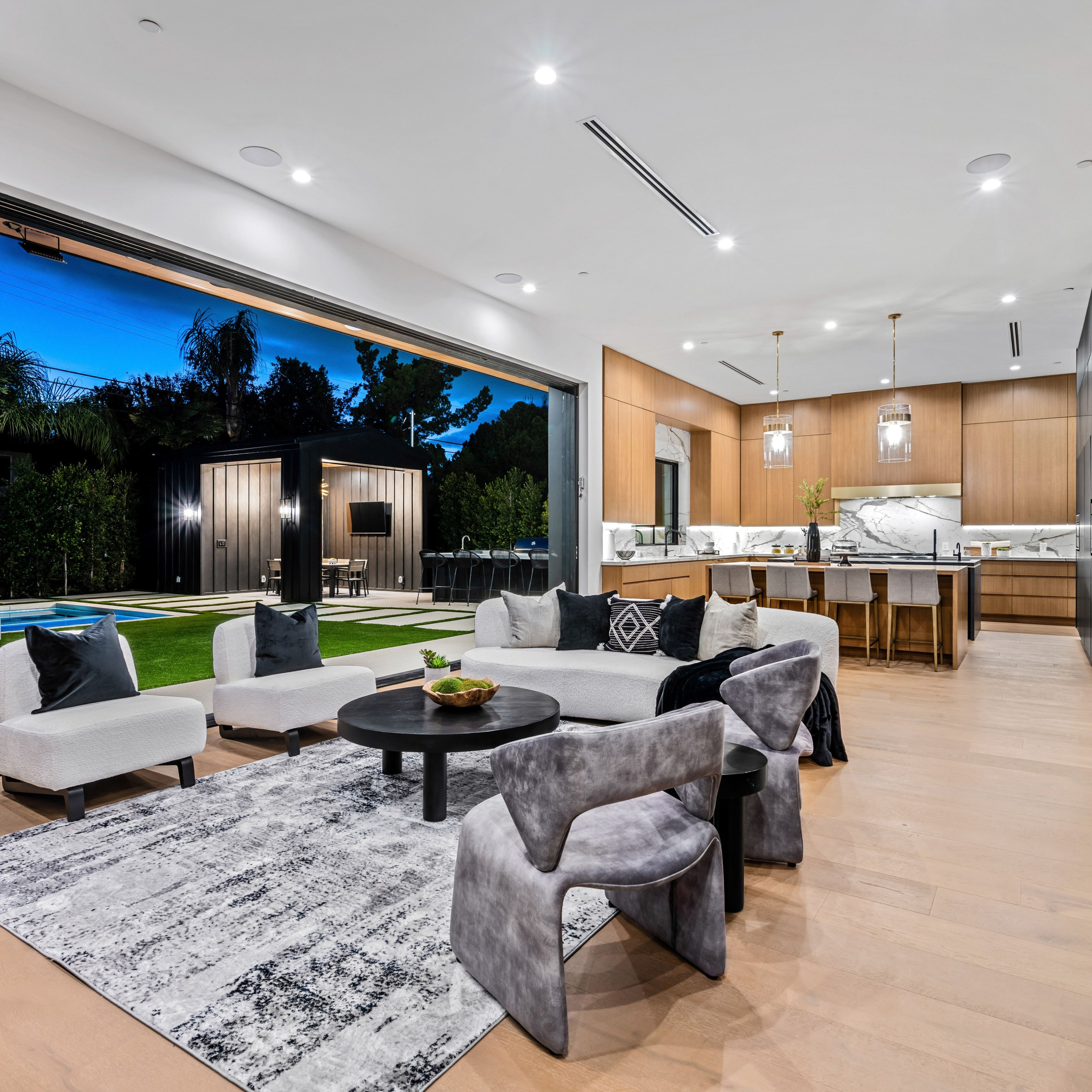 Real Estate Photographer in Miami · MLS-Ready. ProStudio1
