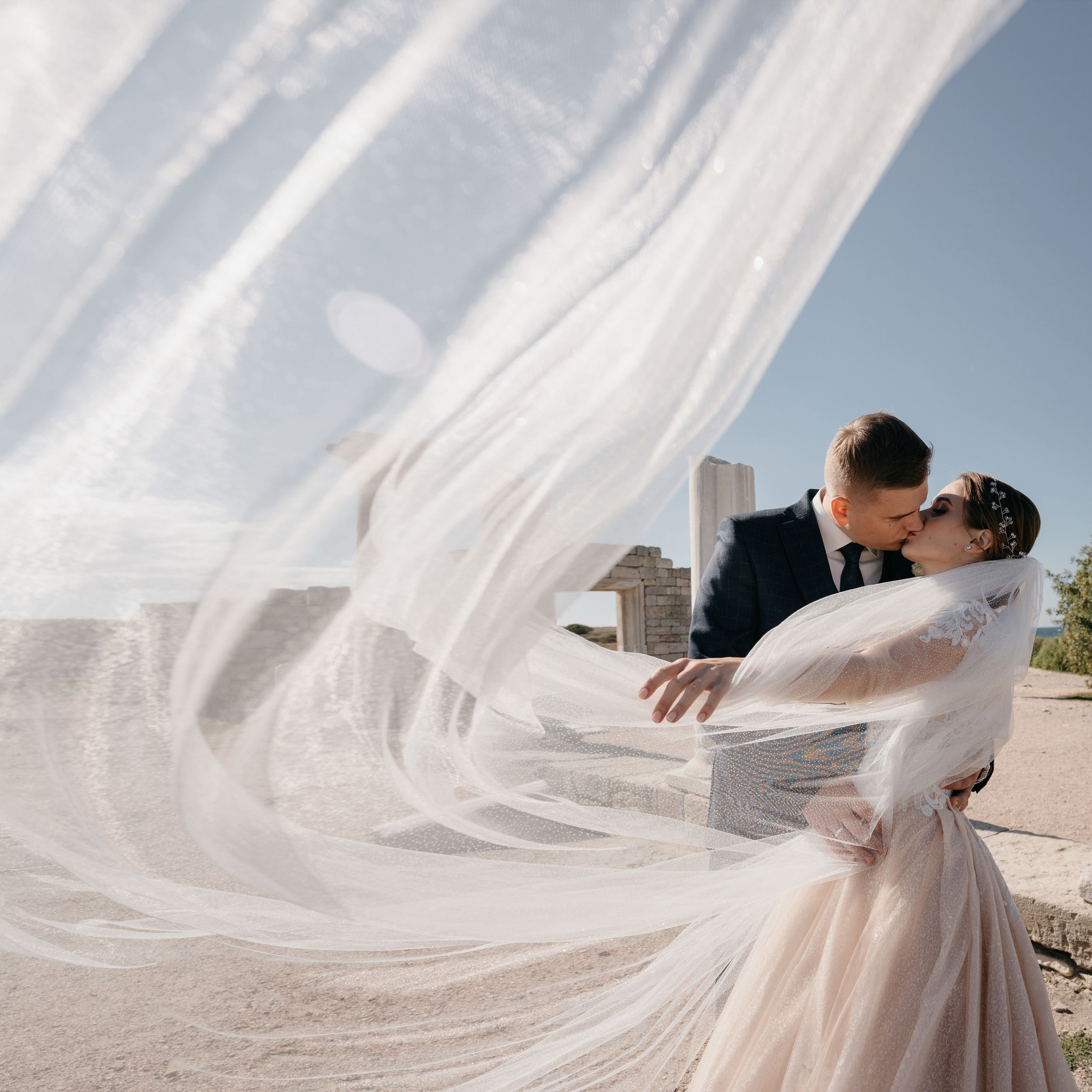 Закат на Мангуп-Кале. Свадебная съемка в крымских горах. Свадебный и семейный фотограф Алексей Попов. Штутгарт, Германия