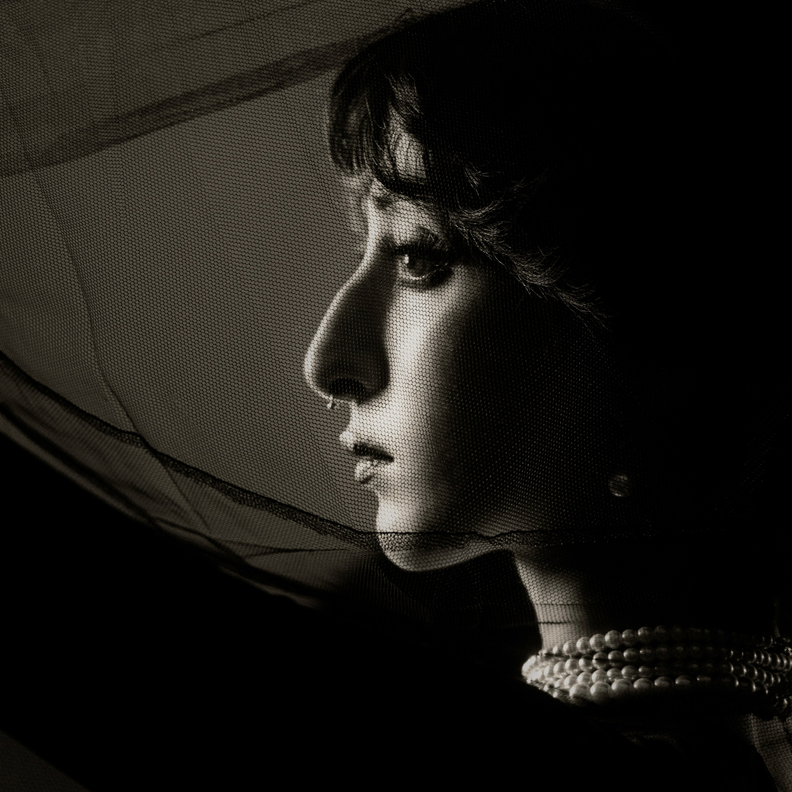 GIBSON GIRL (2024) — EDITORIAL