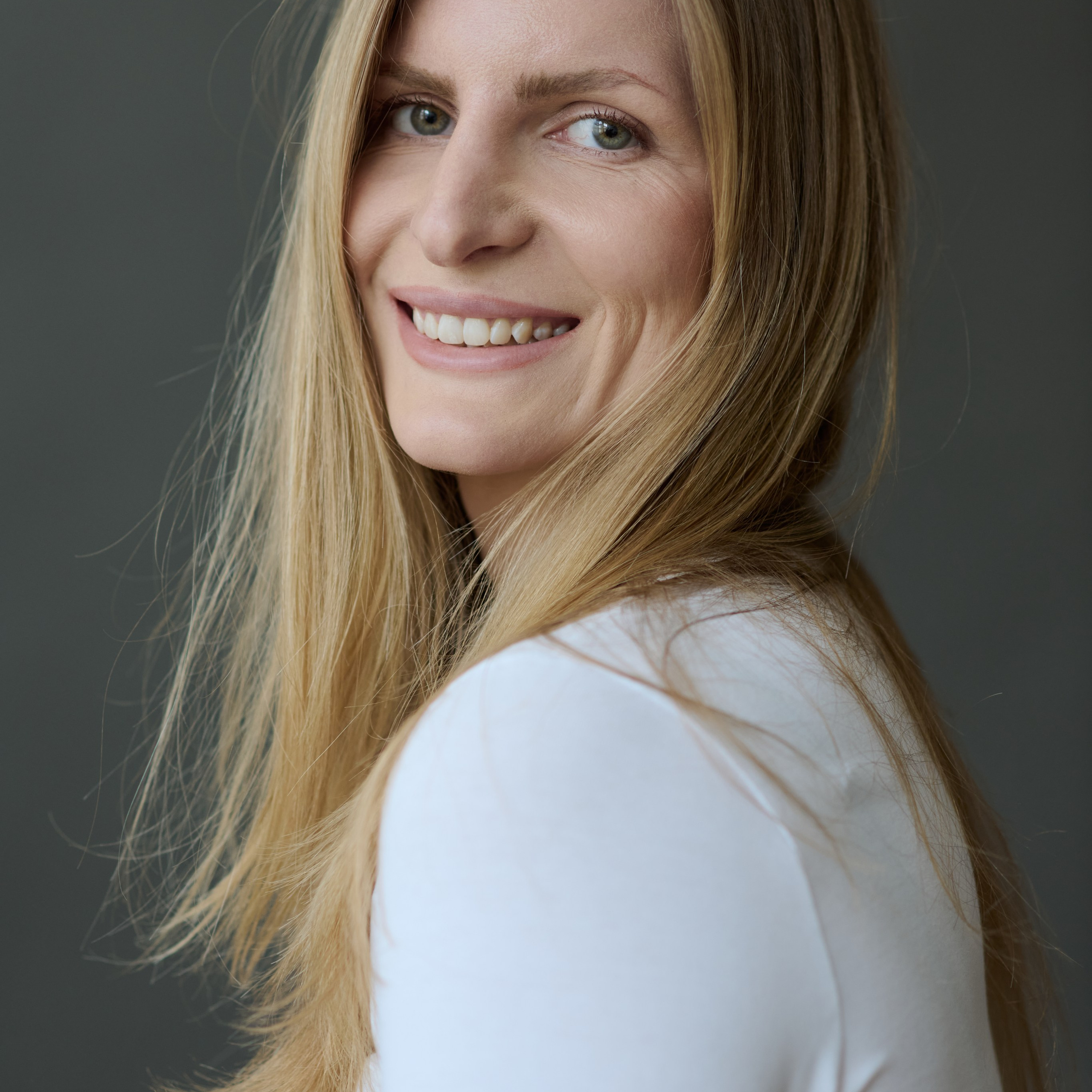 Reviews. Portrait Photographer in Brussels & Amsterdam — Victoria Ushkanova