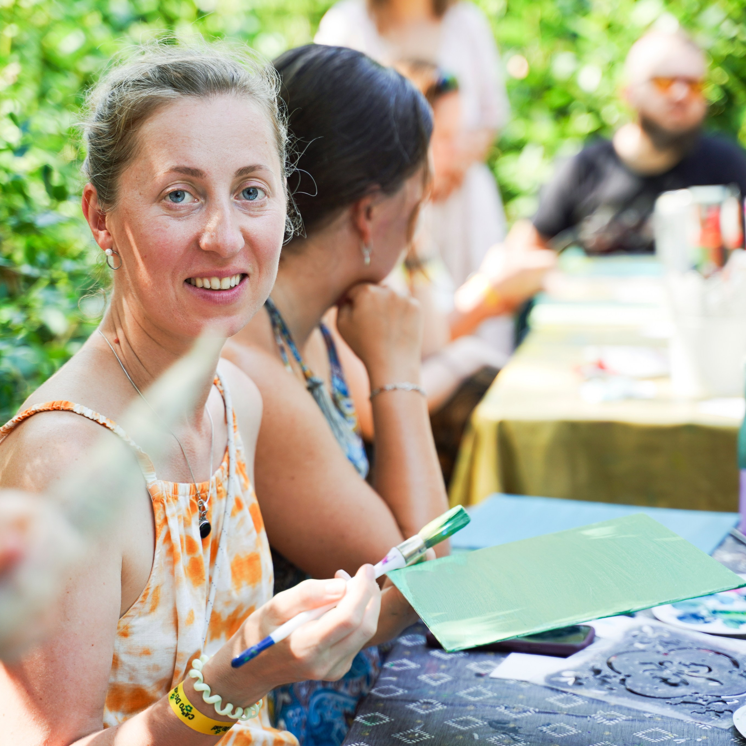 Артклассы детские. Семейные лагеря в Европе с Ниной Янечковой и Ириной Зиновьевой