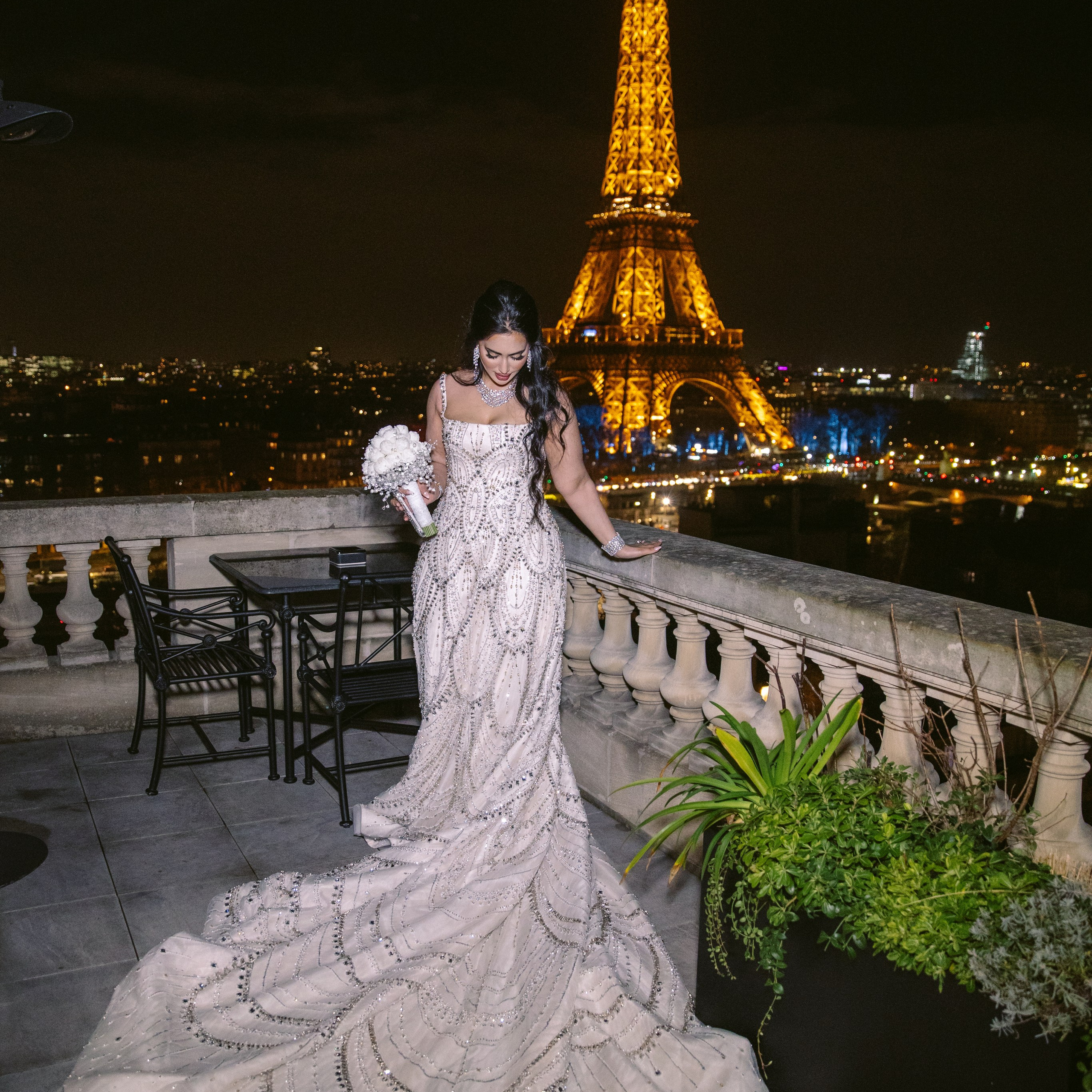 Mariage Shangri-La Paris | Photographe de mariage de luxe à Paris. Photographe de mariage à Paris