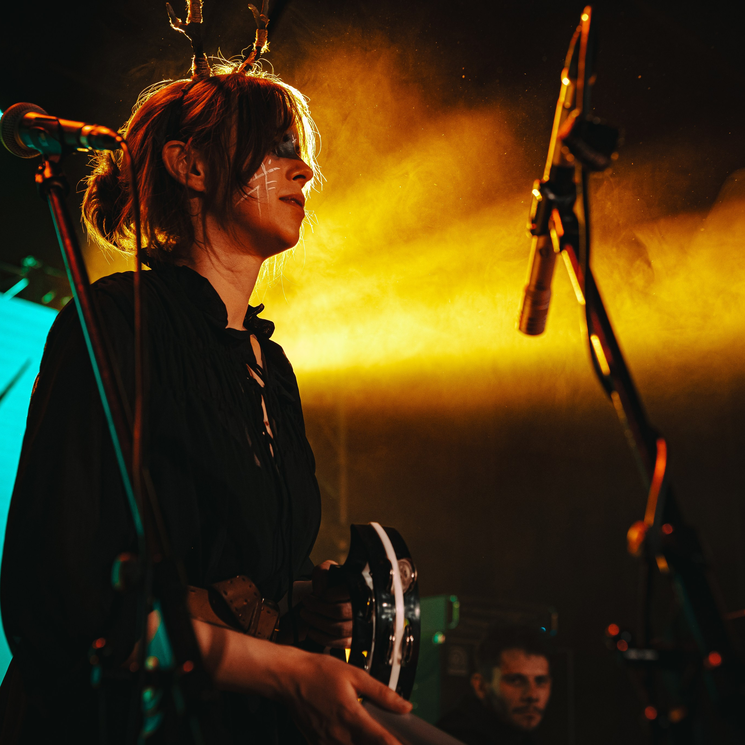 Reviews. Photography of Fujicolor.104